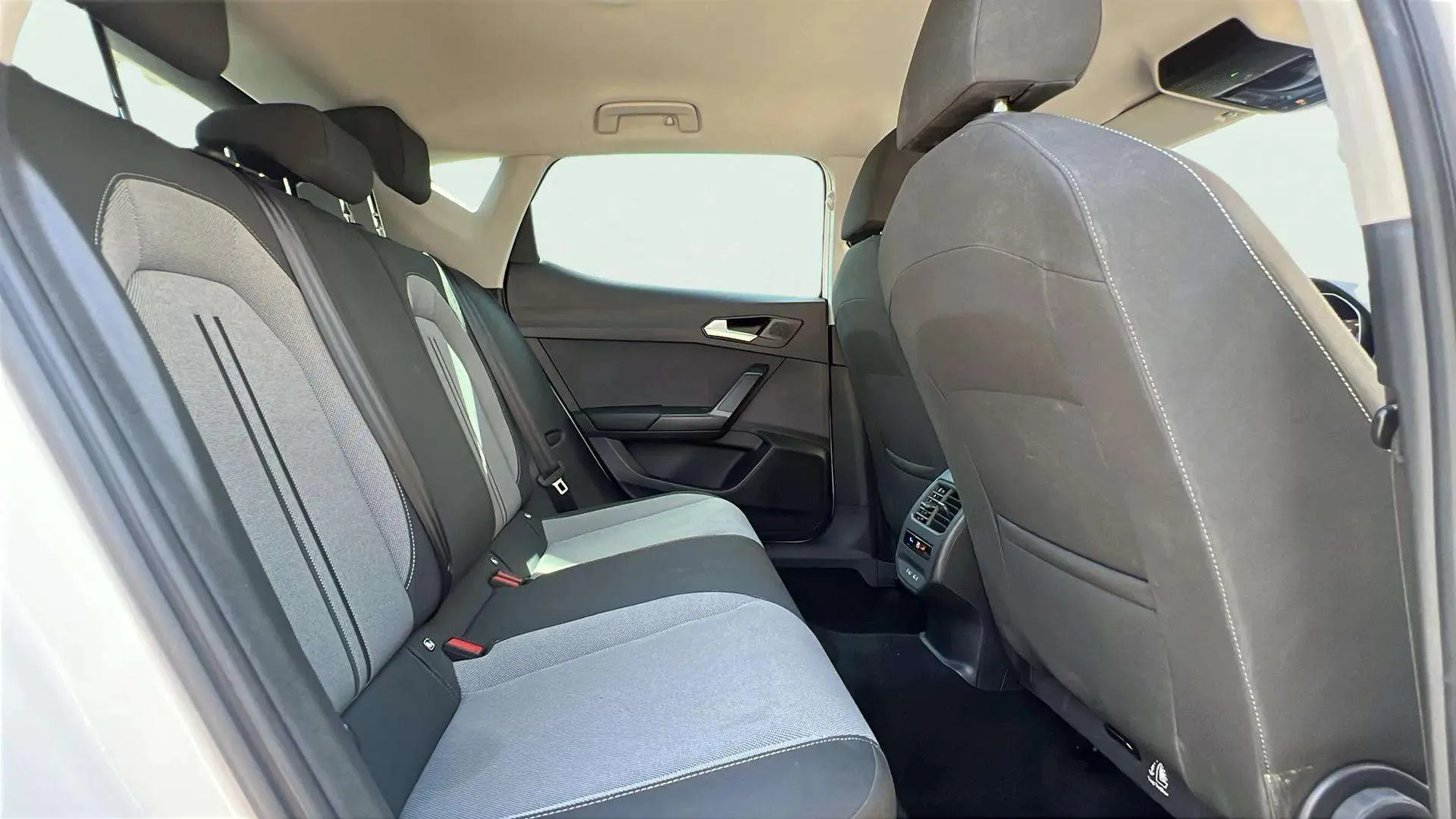 SEAT León SP 1.5 eTSI DSG Style 25 Aniv - foto 11