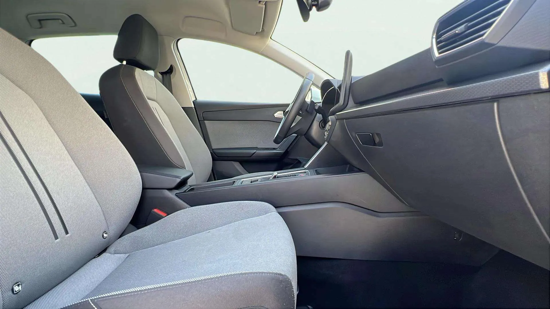SEAT León SP 1.5 eTSI DSG Style 25 Aniv - foto 10