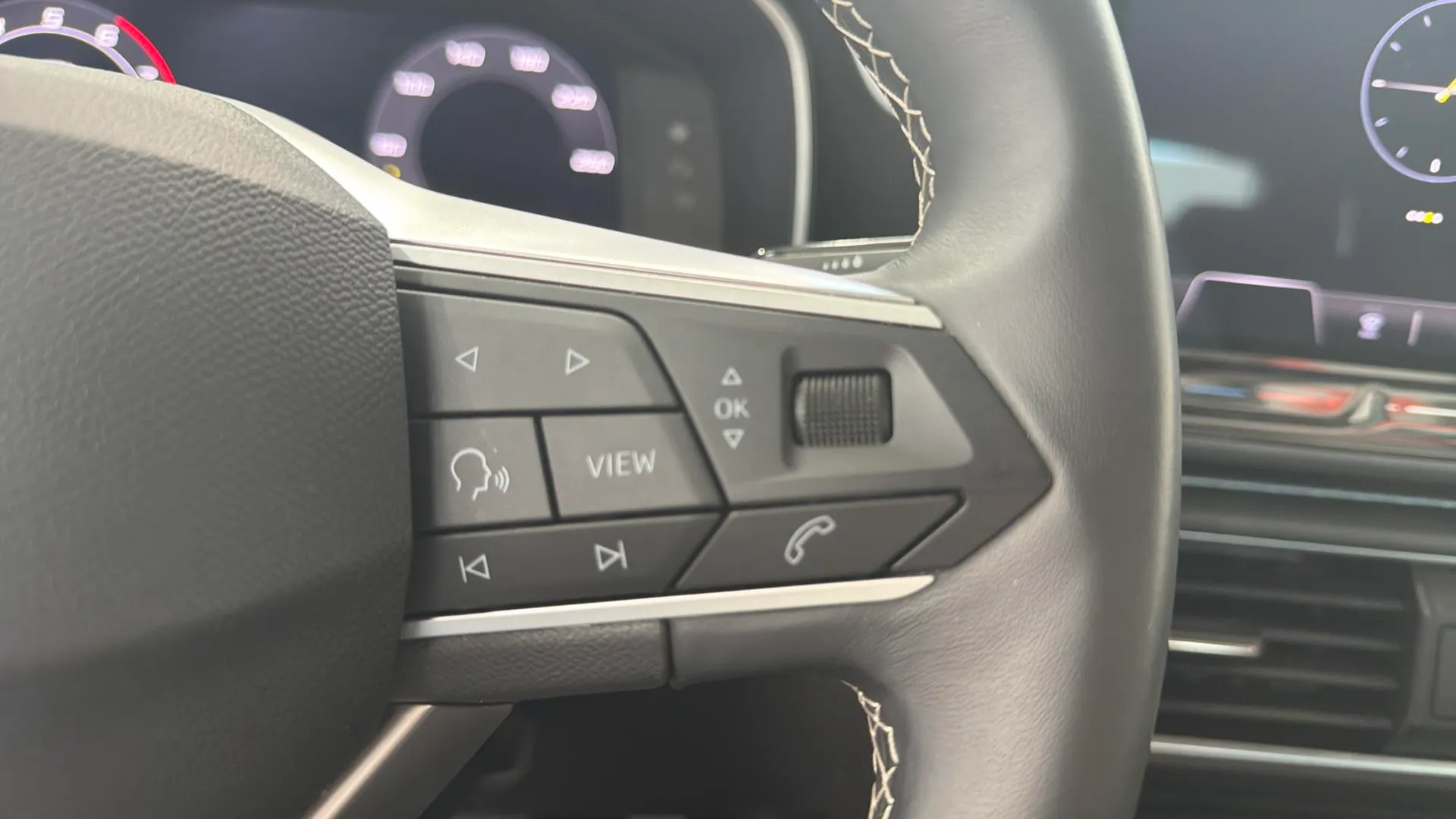 SEAT León SP 1.5 eTSI DSG Style 25 Aniv - foto 13