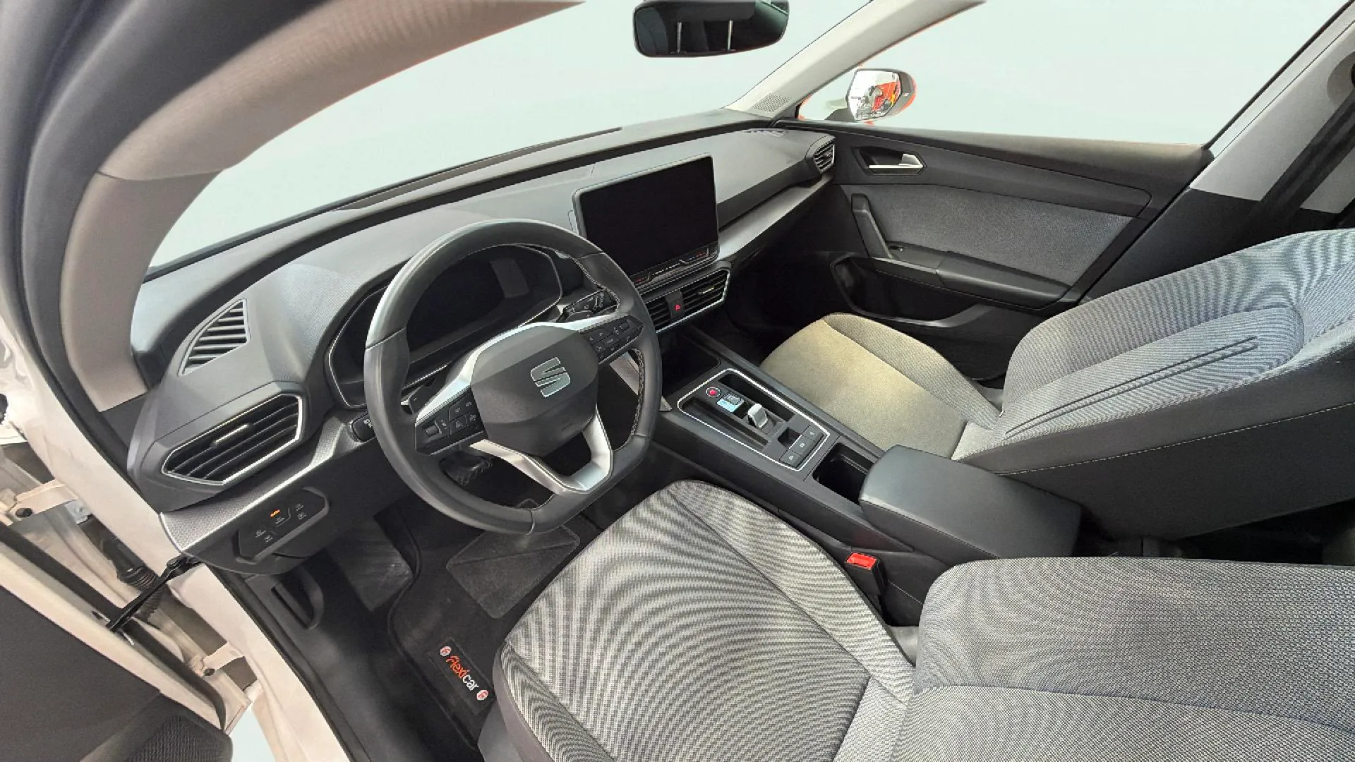 SEAT León SP 1.5 eTSI DSG Style 25 Aniv - foto 10