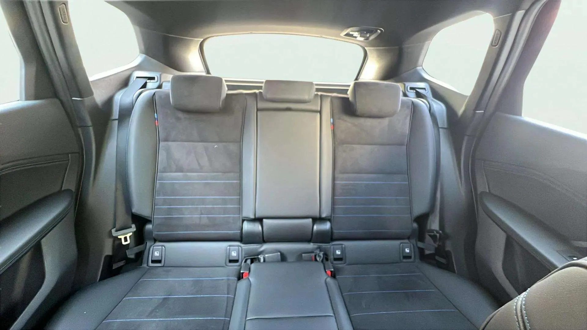 BMW X1 sDrive18d - foto 12