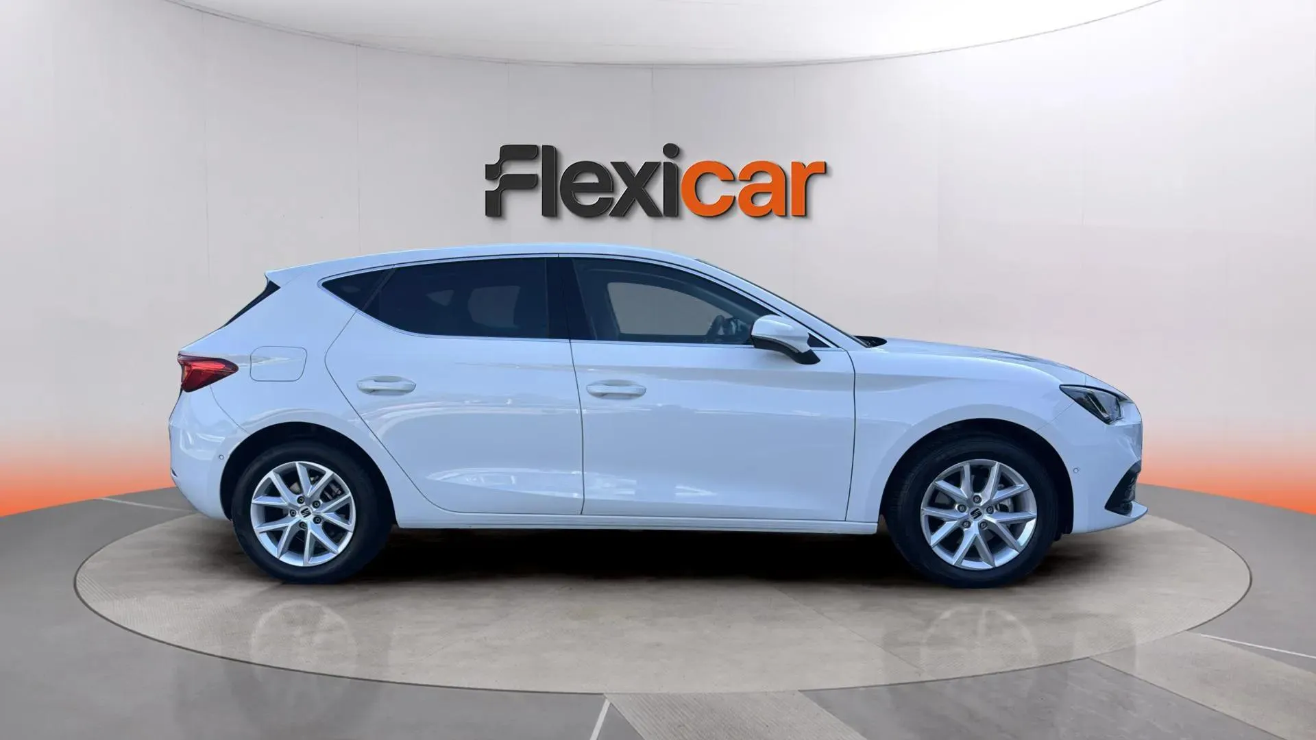 SEAT León SP 1.5 eTSI DSG Style 25 Aniv - foto 5