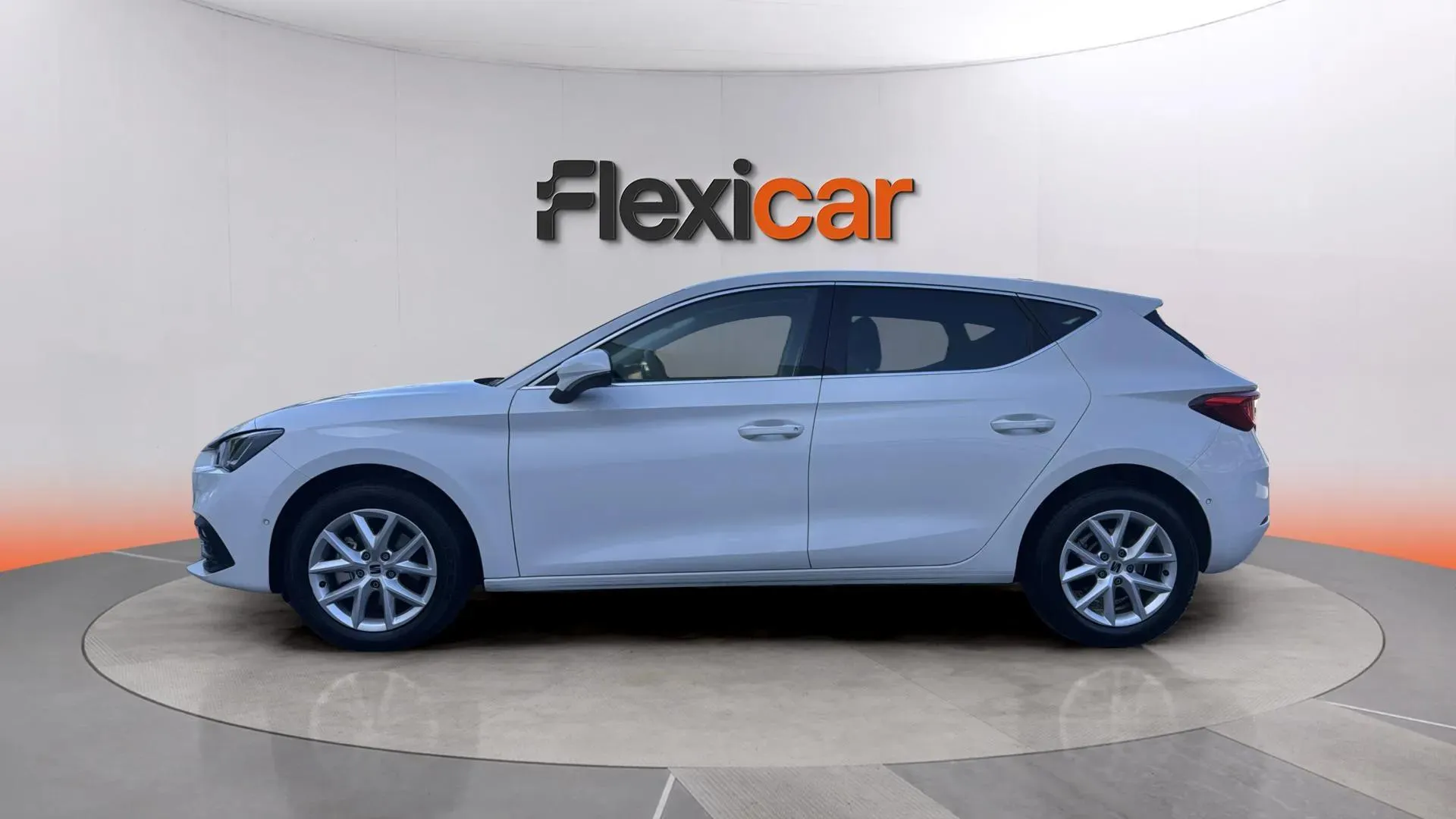 SEAT León SP 1.5 eTSI DSG Style 25 Aniv - foto 4