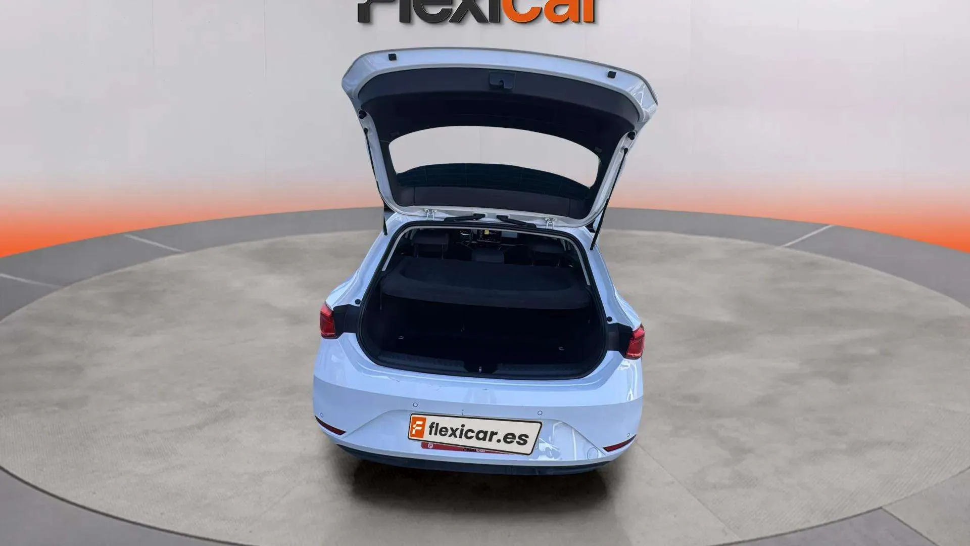 SEAT León SP 1.5 eTSI DSG Style 25 Aniv - foto 9