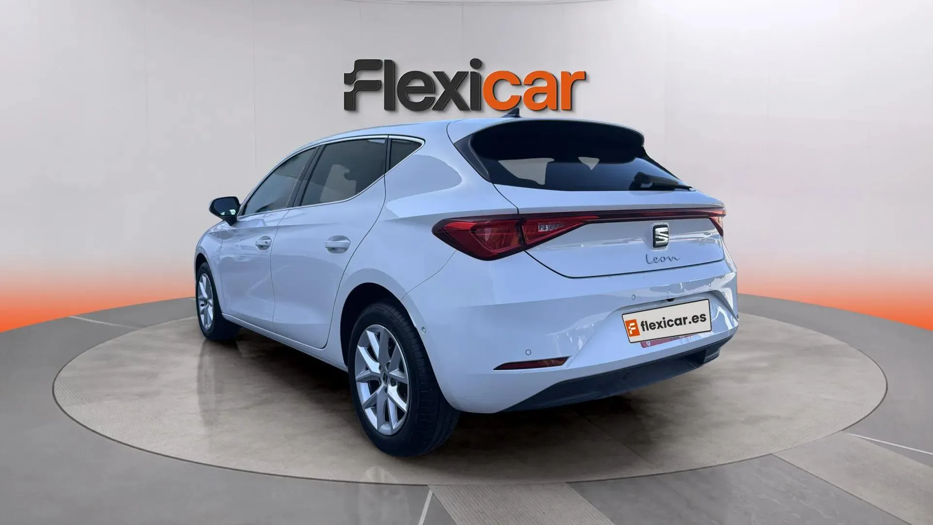 SEAT León SP 1.5 eTSI DSG Style 25 Aniv - foto 6