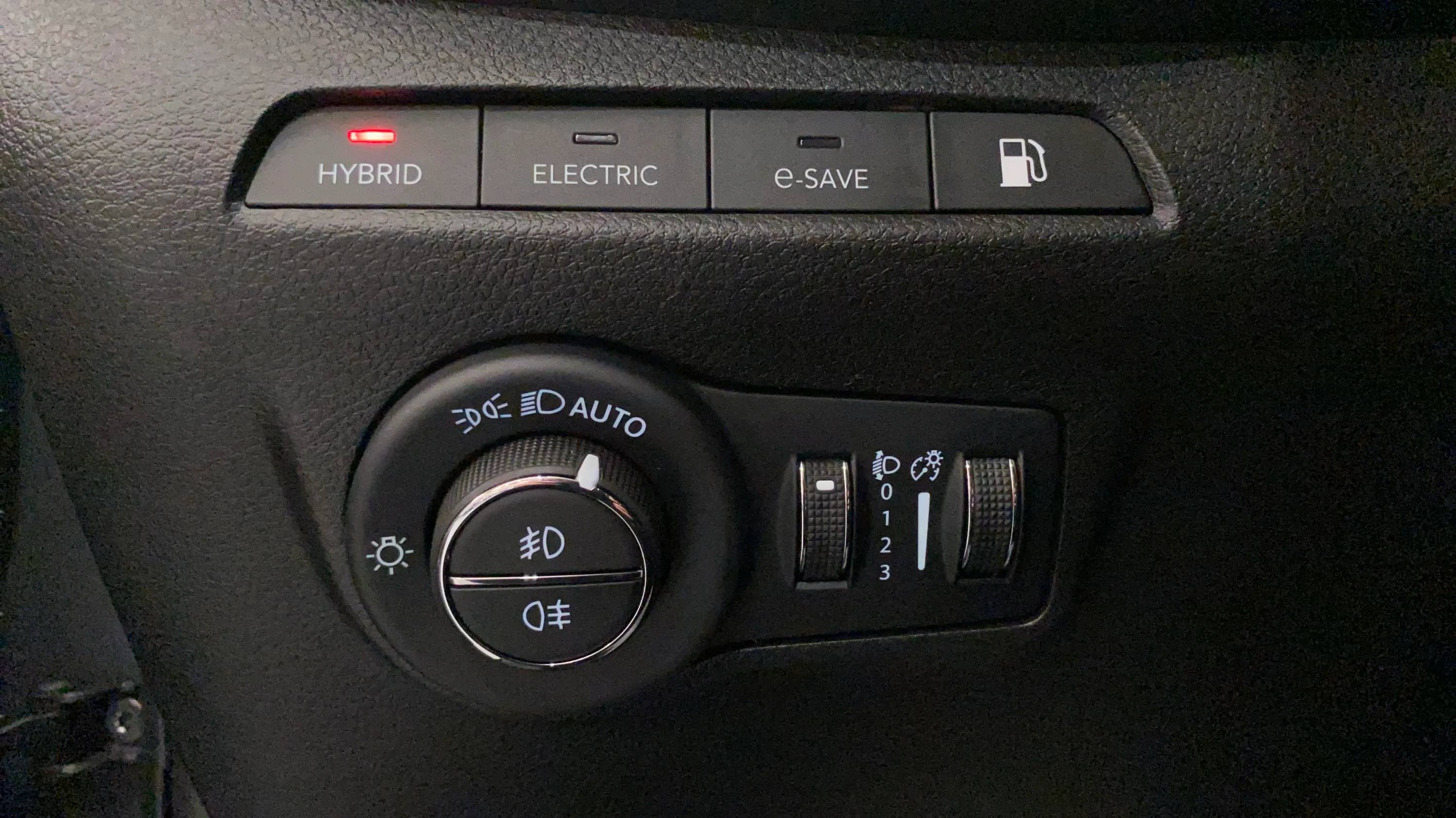 Jeep Compass 4xe 1.3 PHEV Limited AWD - foto 17