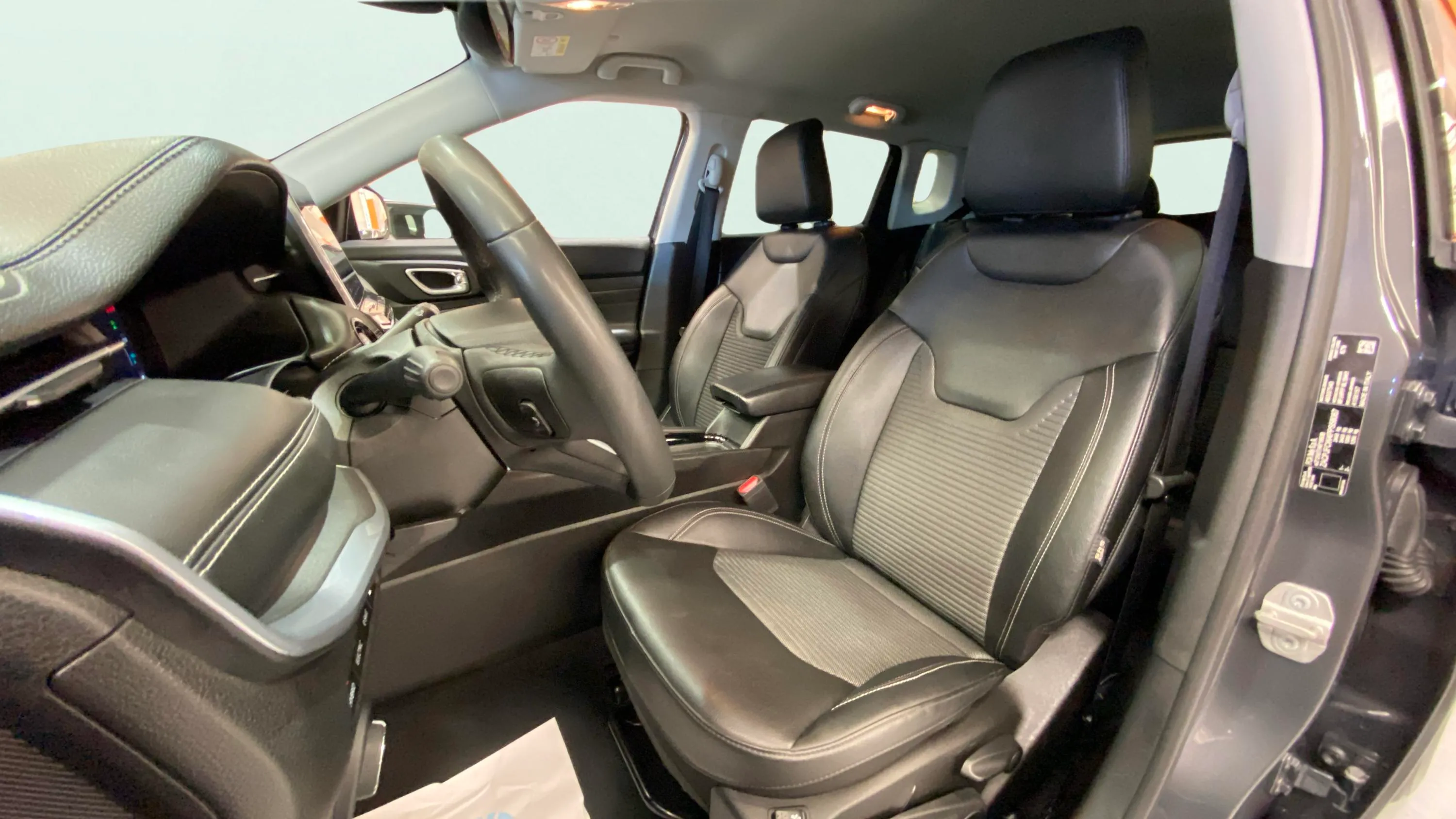 Jeep Compass 4xe 1.3 PHEV Limited AWD - foto 10