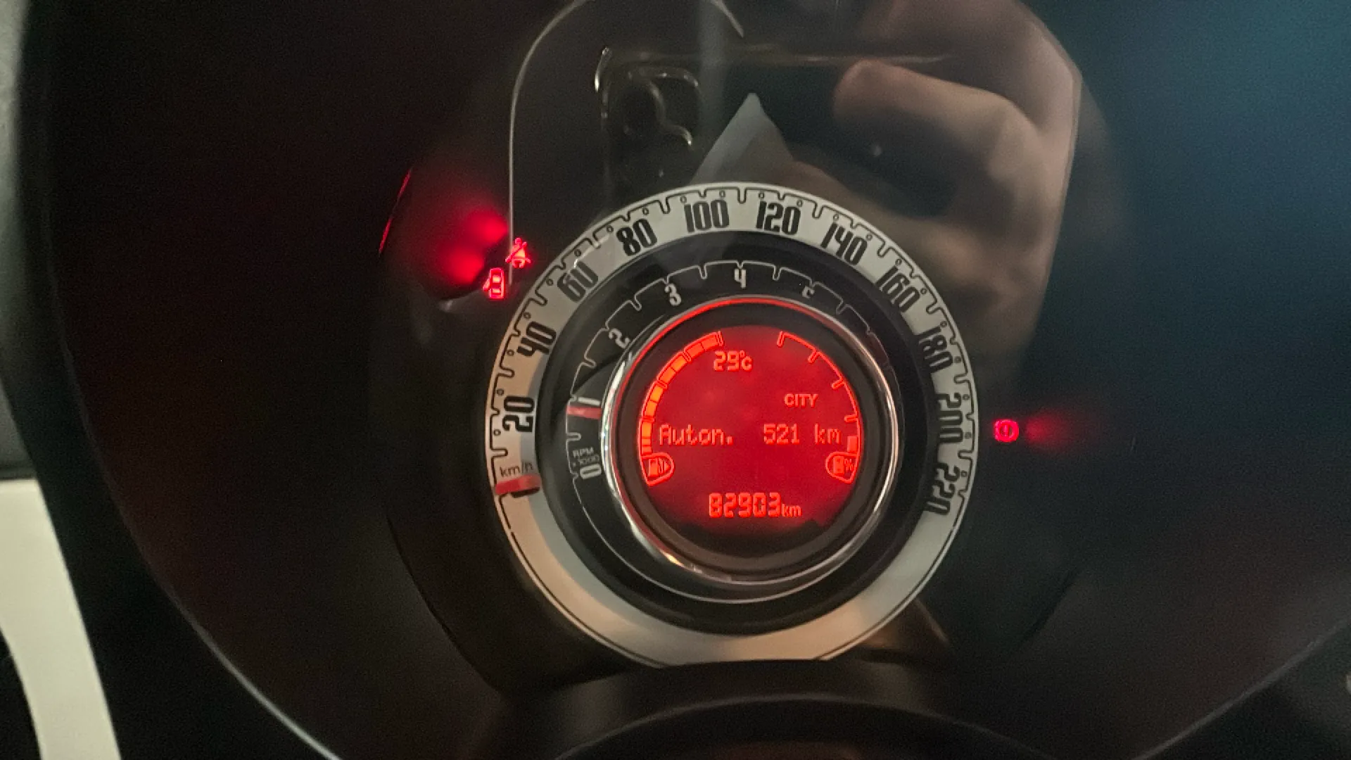 Fiat 500 Connect 1.0 Hybrid - foto 11