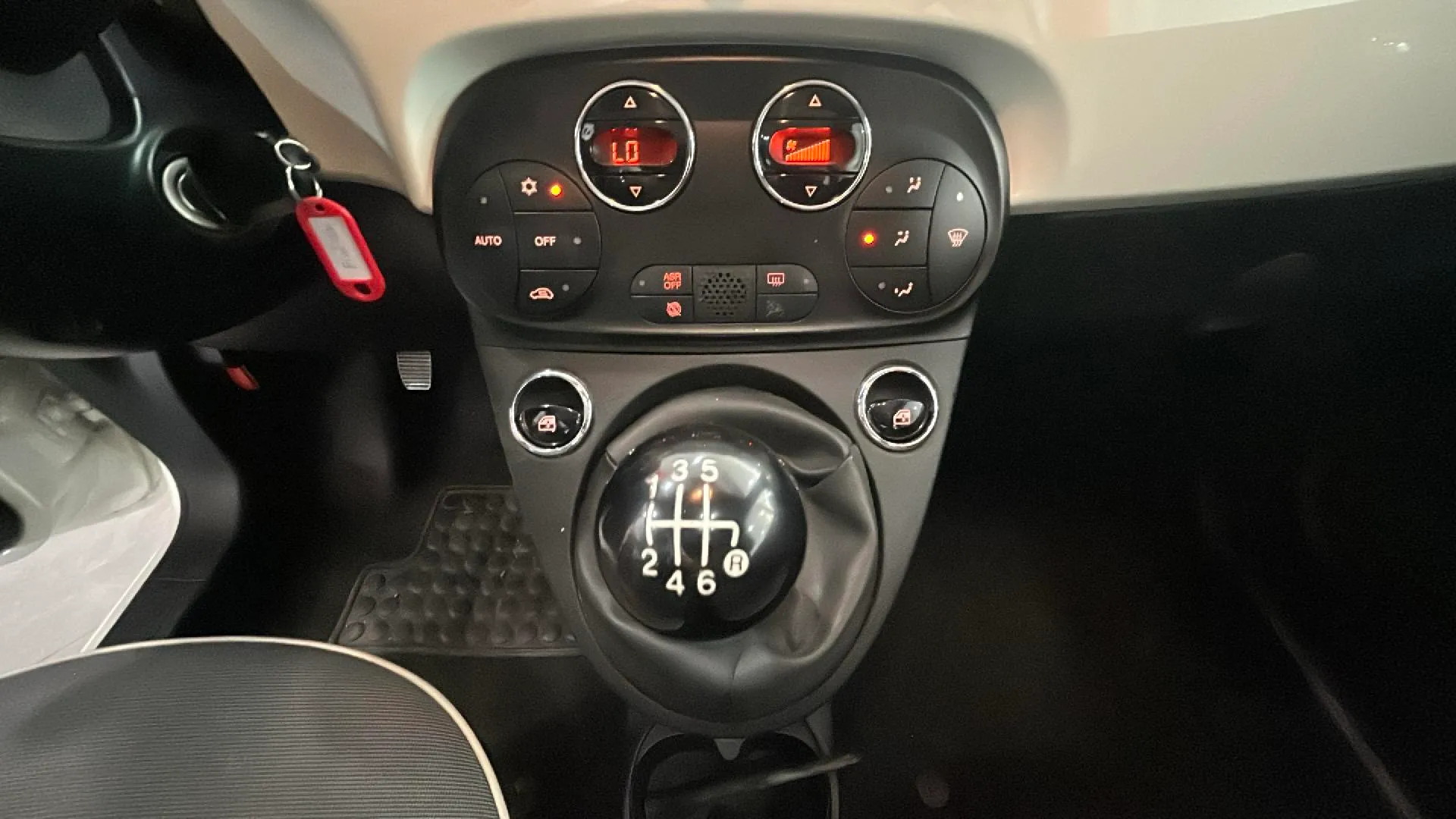 Fiat 500 Connect 1.0 Hybrid - foto 12