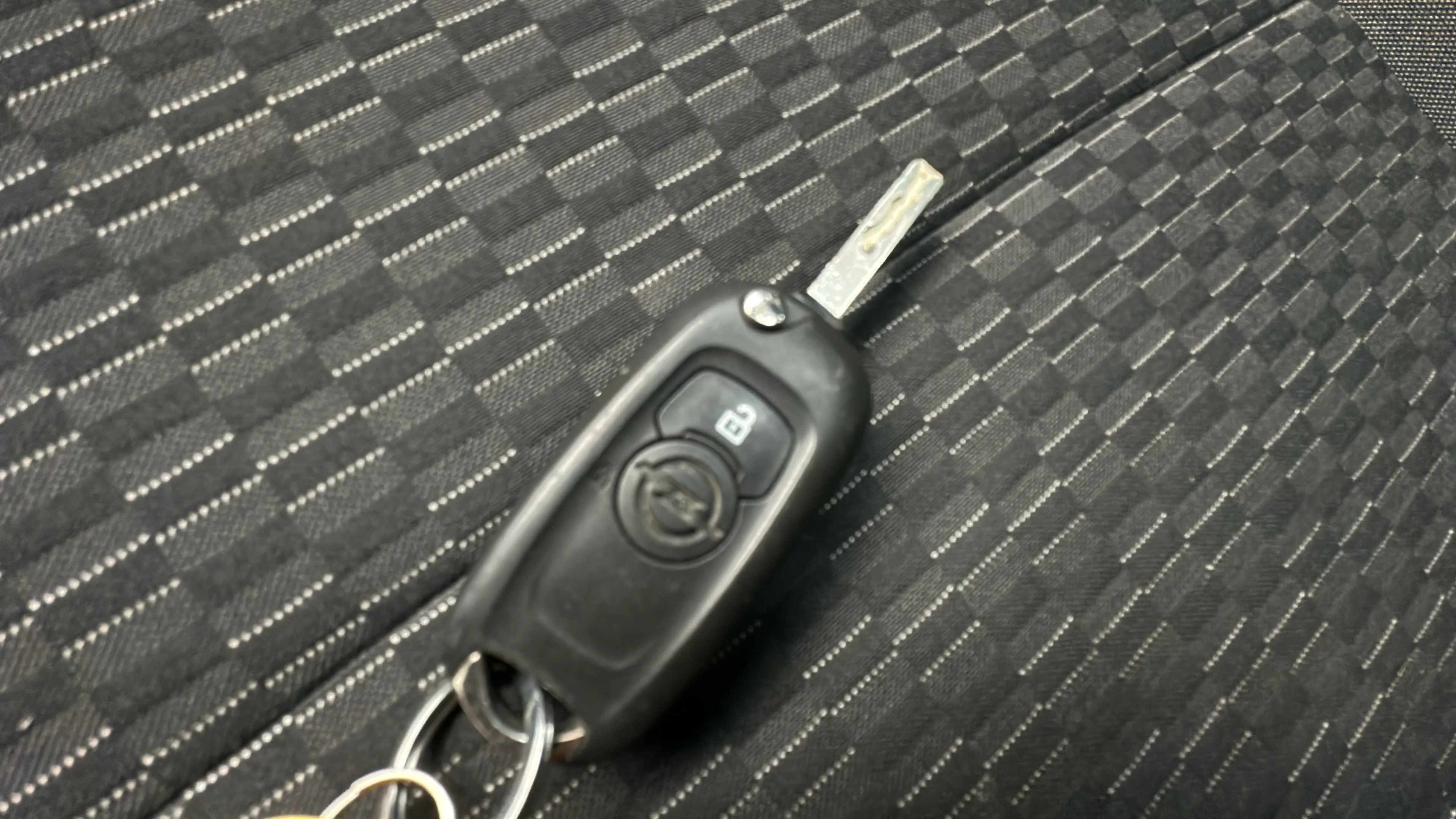 Opel Astra 1.2T SHL 2020 - foto 26