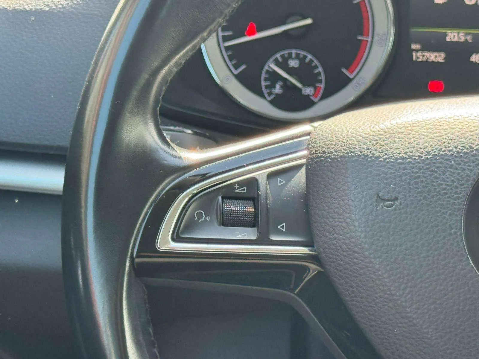 Škoda Karoq 1.5 TSI ACT Style - foto 14