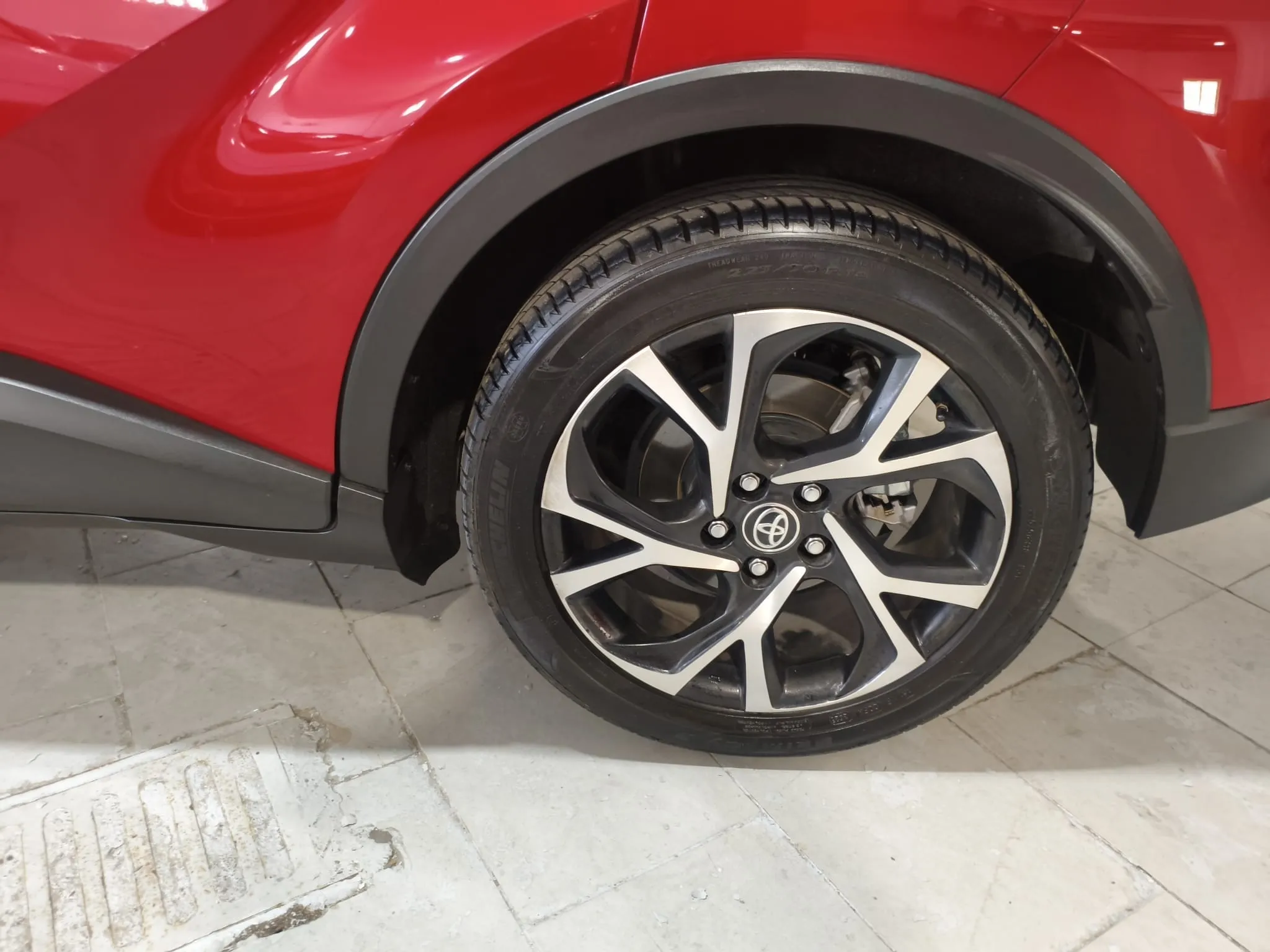 Toyota C-HR 1.8 125H Active - foto 21