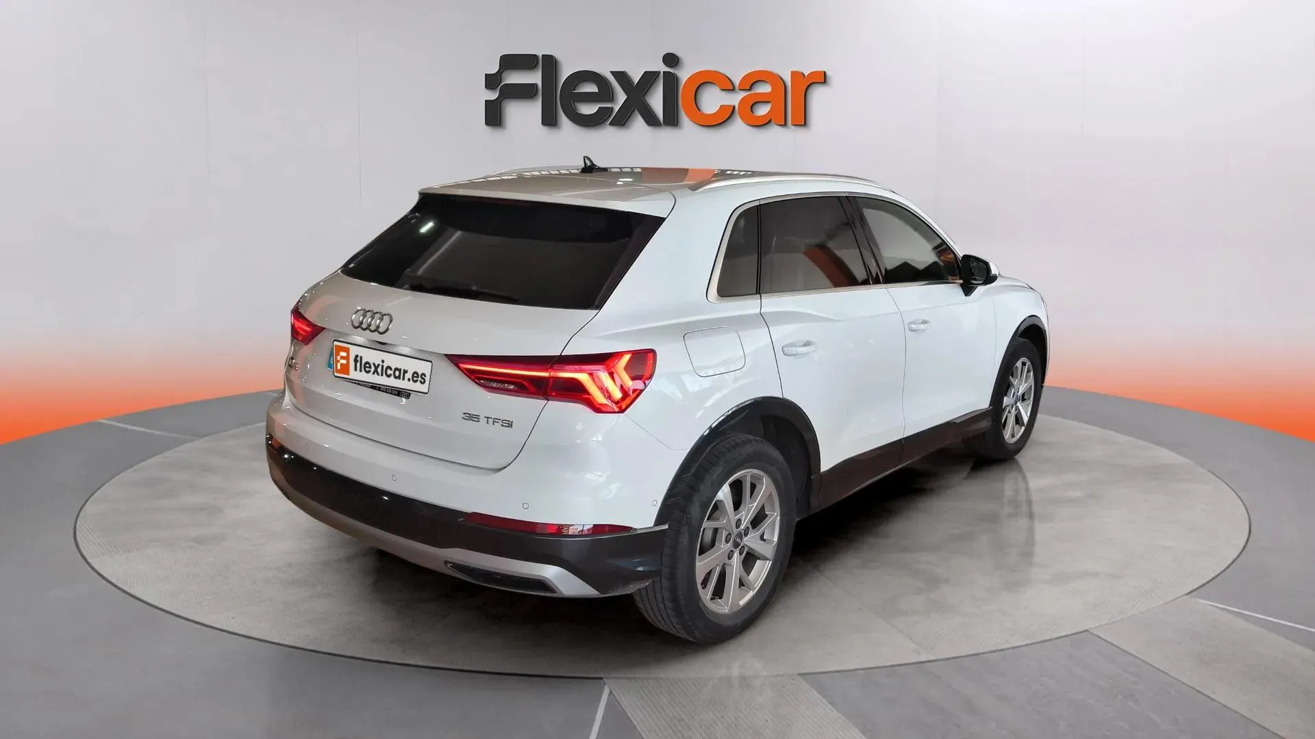 Audi Q3 35 TFSI - foto 12
