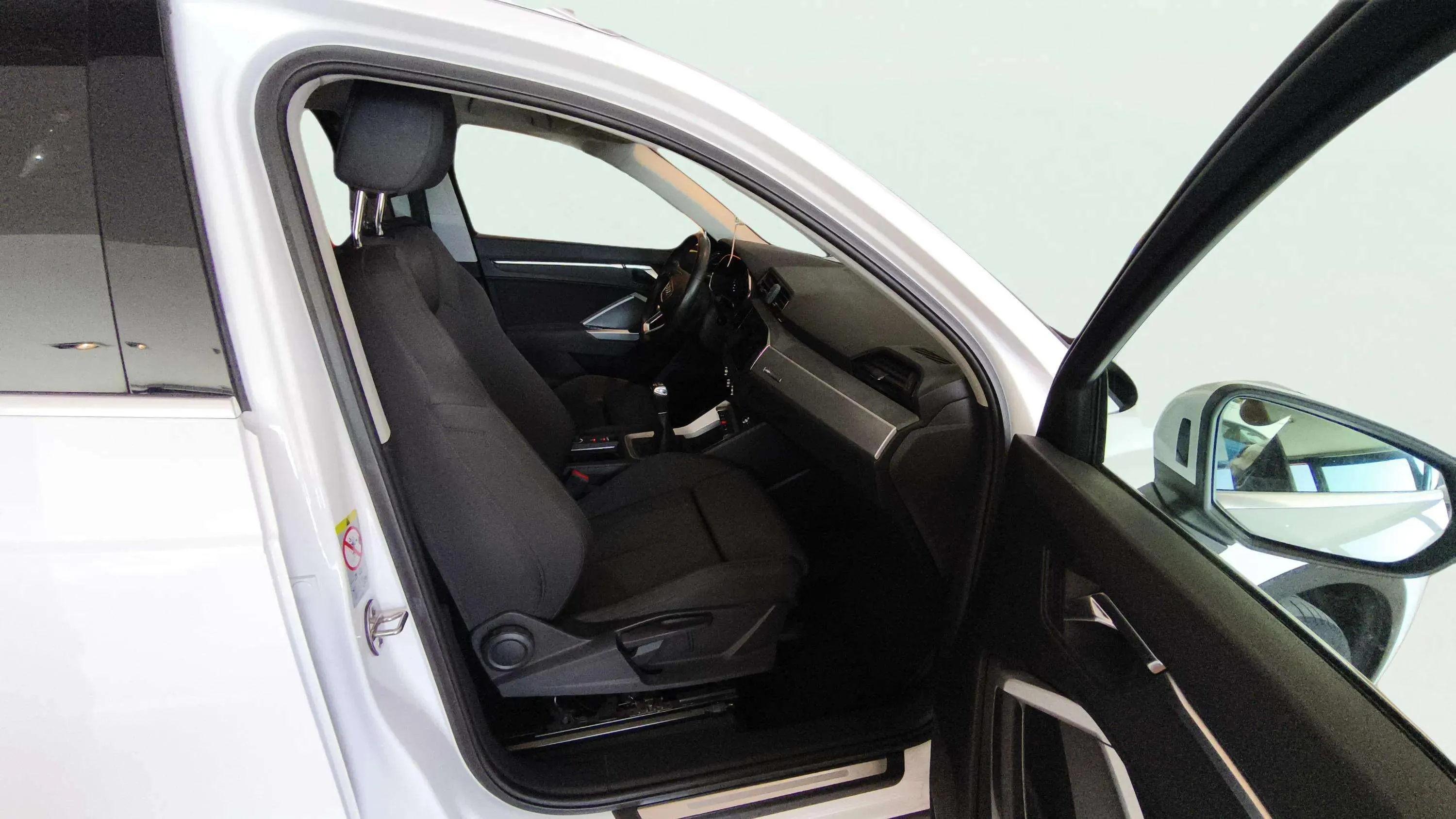 Audi Q3 35 TFSI - foto 22