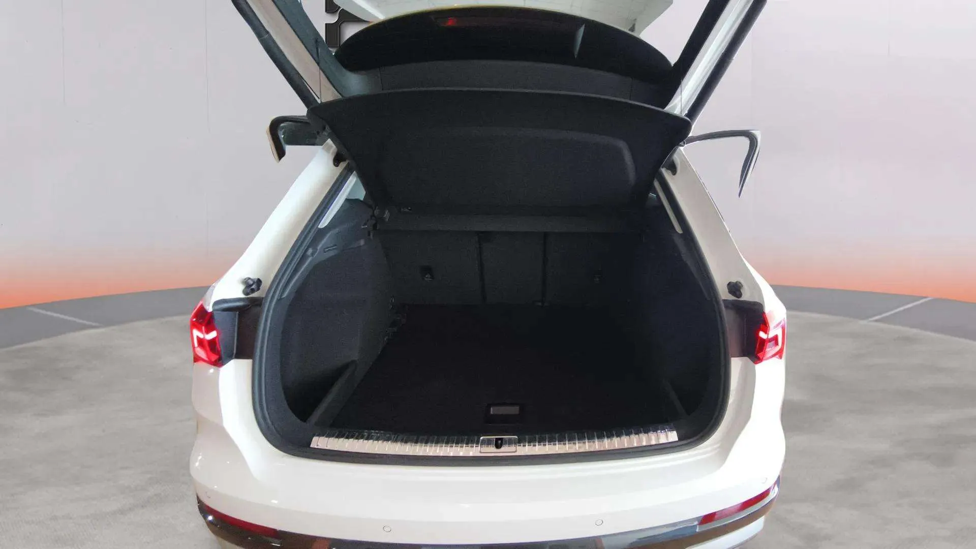 Audi Q3 35 TFSI - foto 5