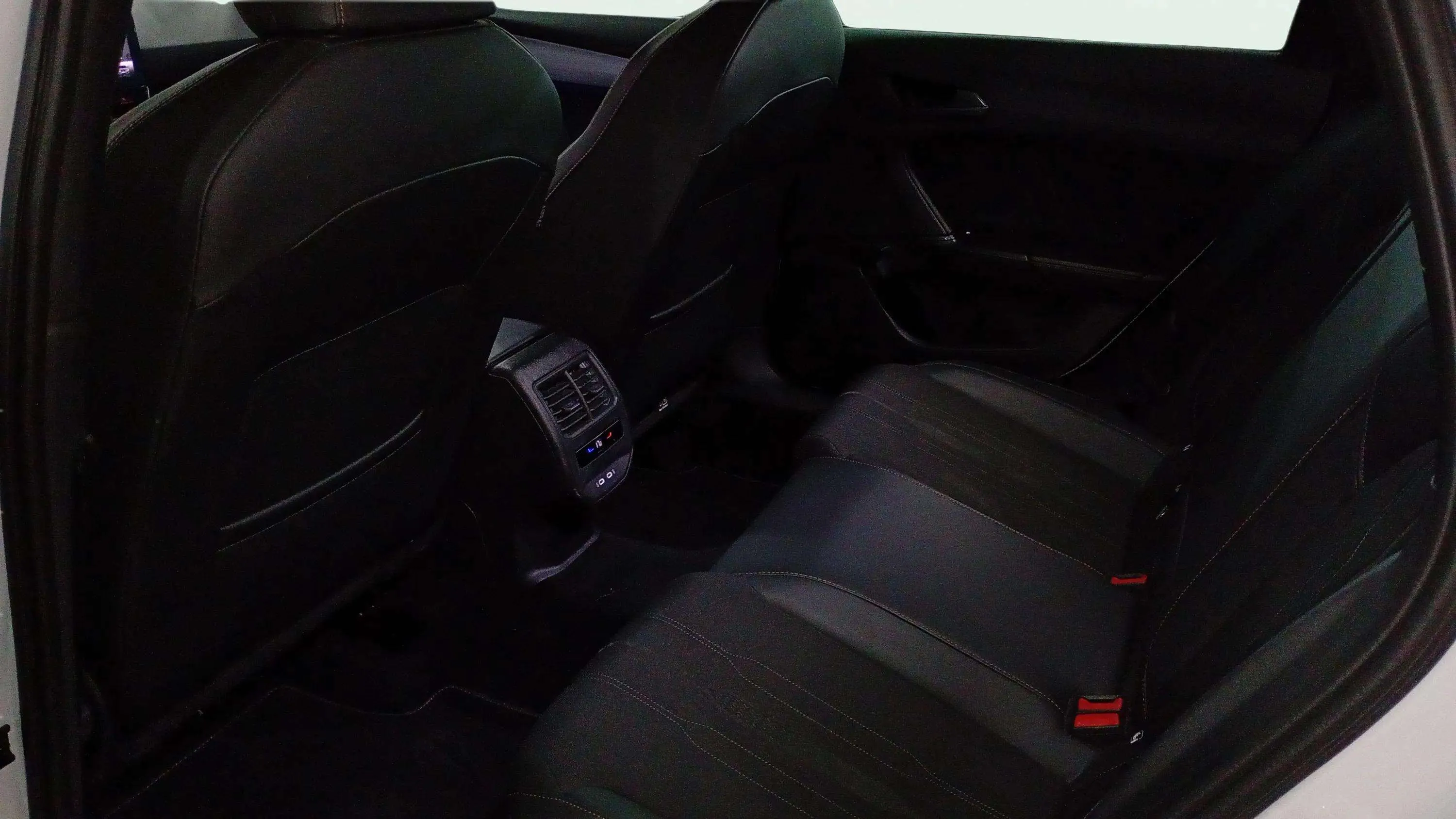 Cupra León 2.0 TSI DSG - foto 10