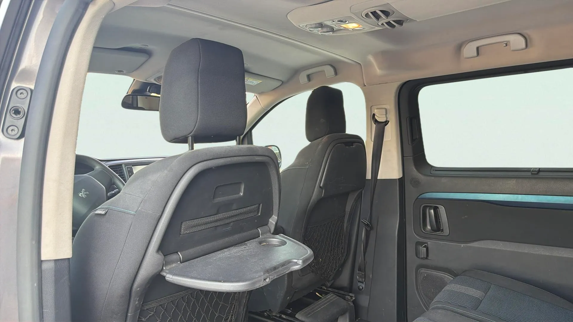 Peugeot Traveller Active BlueHDi Standard - foto 19