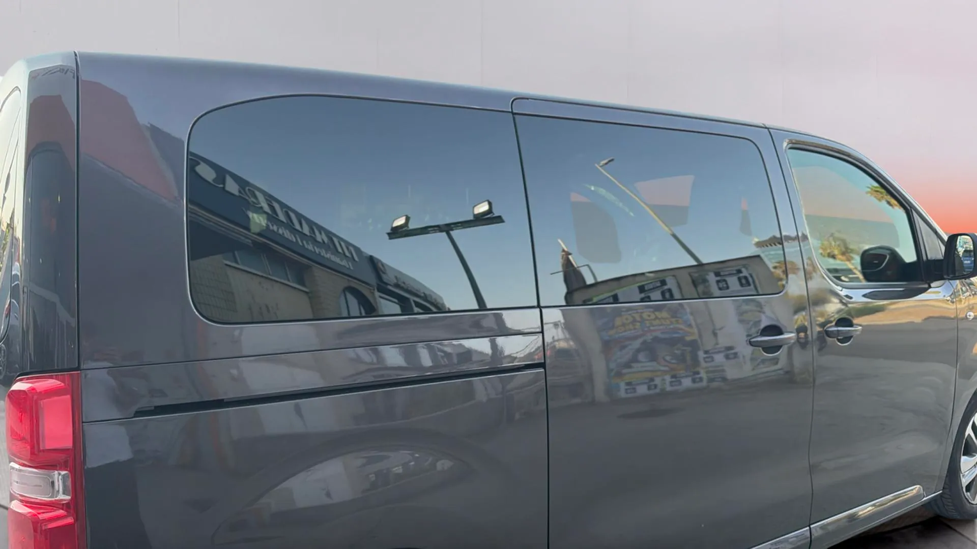 Peugeot Traveller Active BlueHDi Standard - foto 27