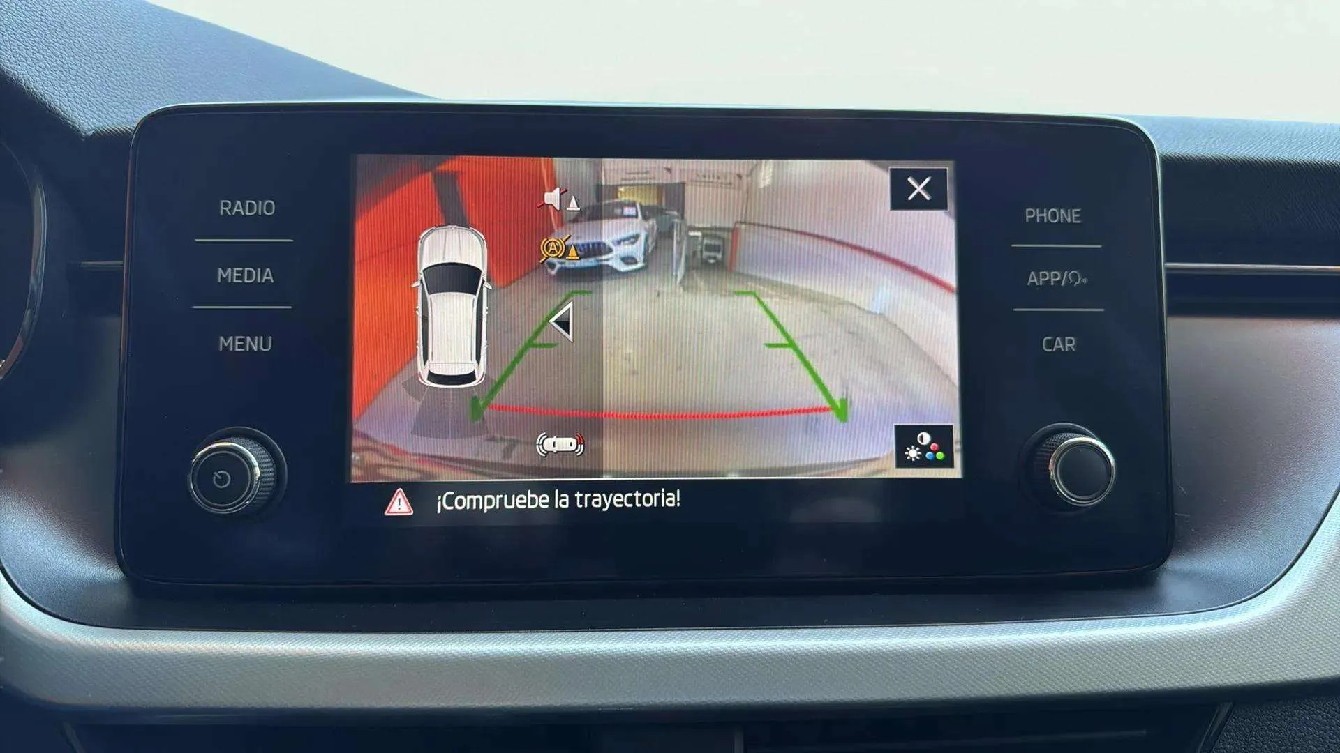 Škoda Kamiq 1.0 TSI DSG Ambition - foto 16