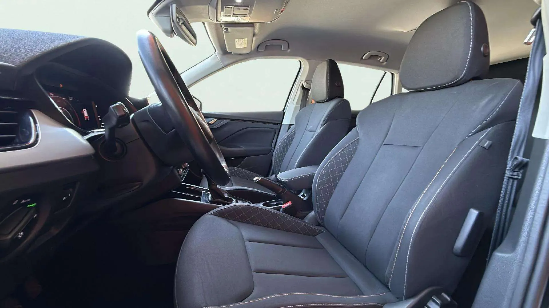 Škoda Kamiq 1.0 TSI DSG Ambition - foto 20