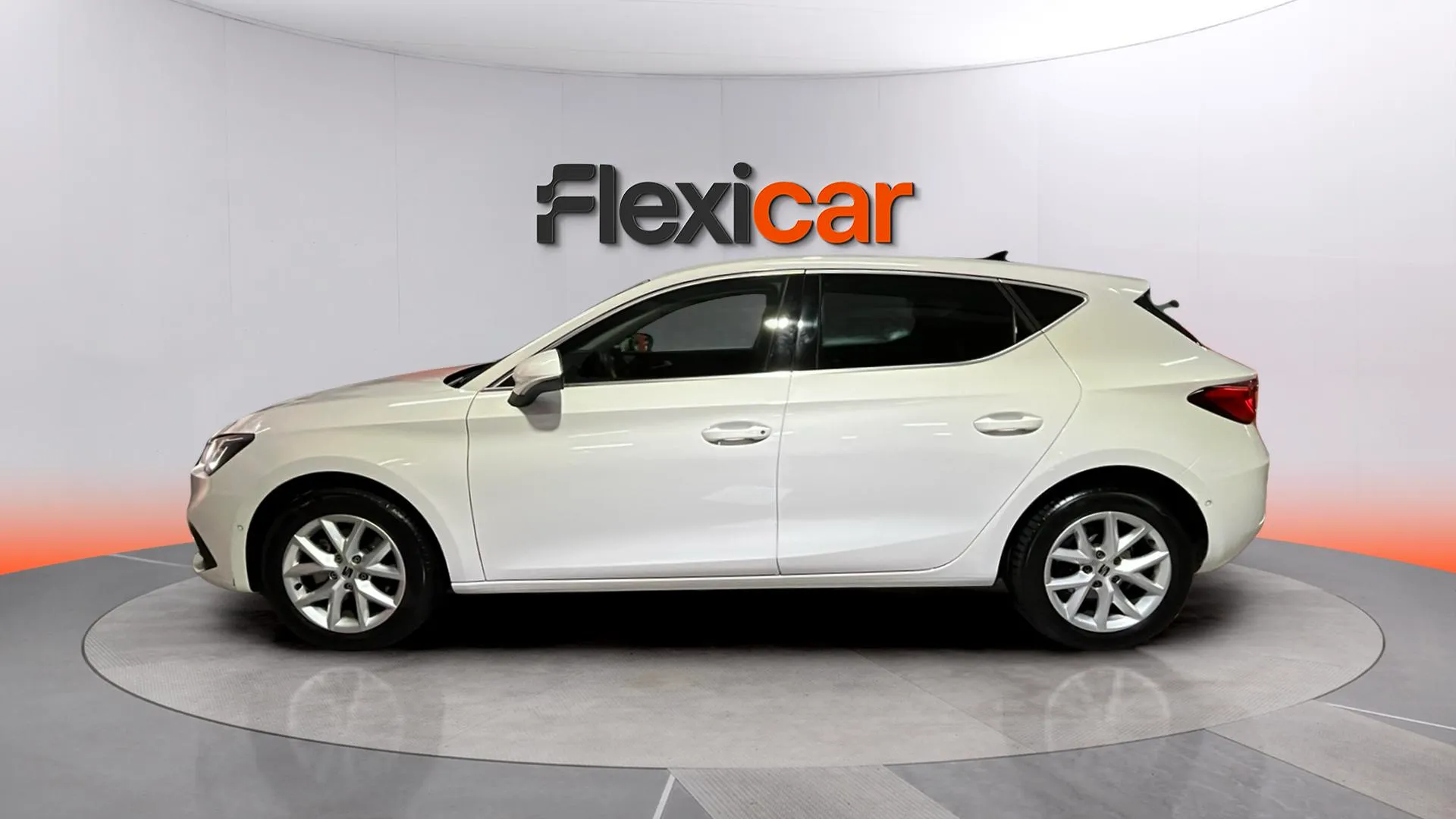 SEAT León SP 1.5 eTSI DSG Style 25 Aniv - foto 4