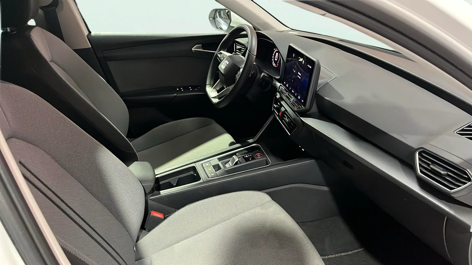 SEAT León SP 1.5 eTSI DSG Style 25 Aniv - foto 14