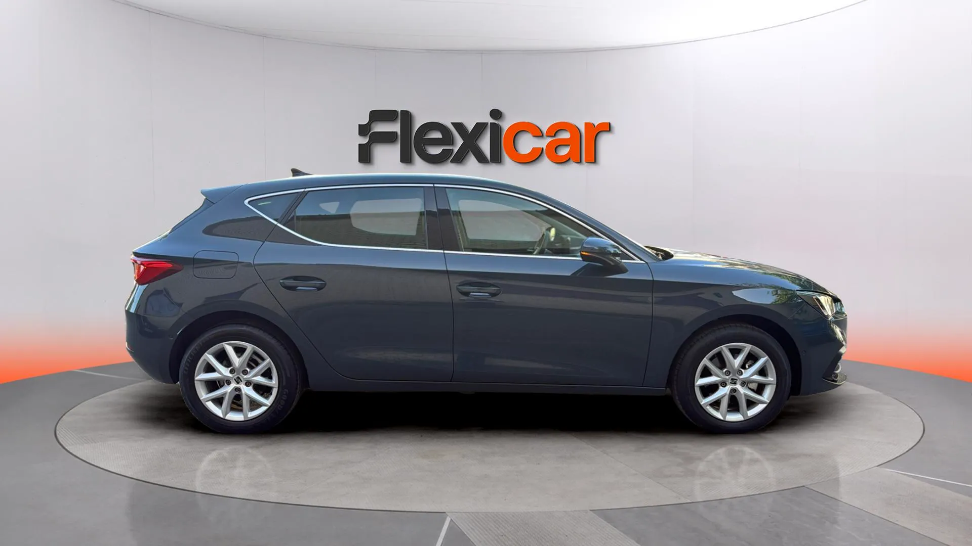 SEAT León 1.5 eTSI DSG Style 25 Aniversario - foto 3