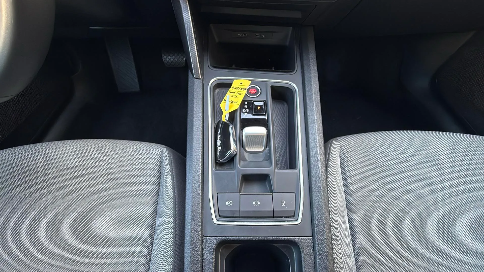 SEAT León 1.5 eTSI DSG Style 25 Aniversario - foto 6