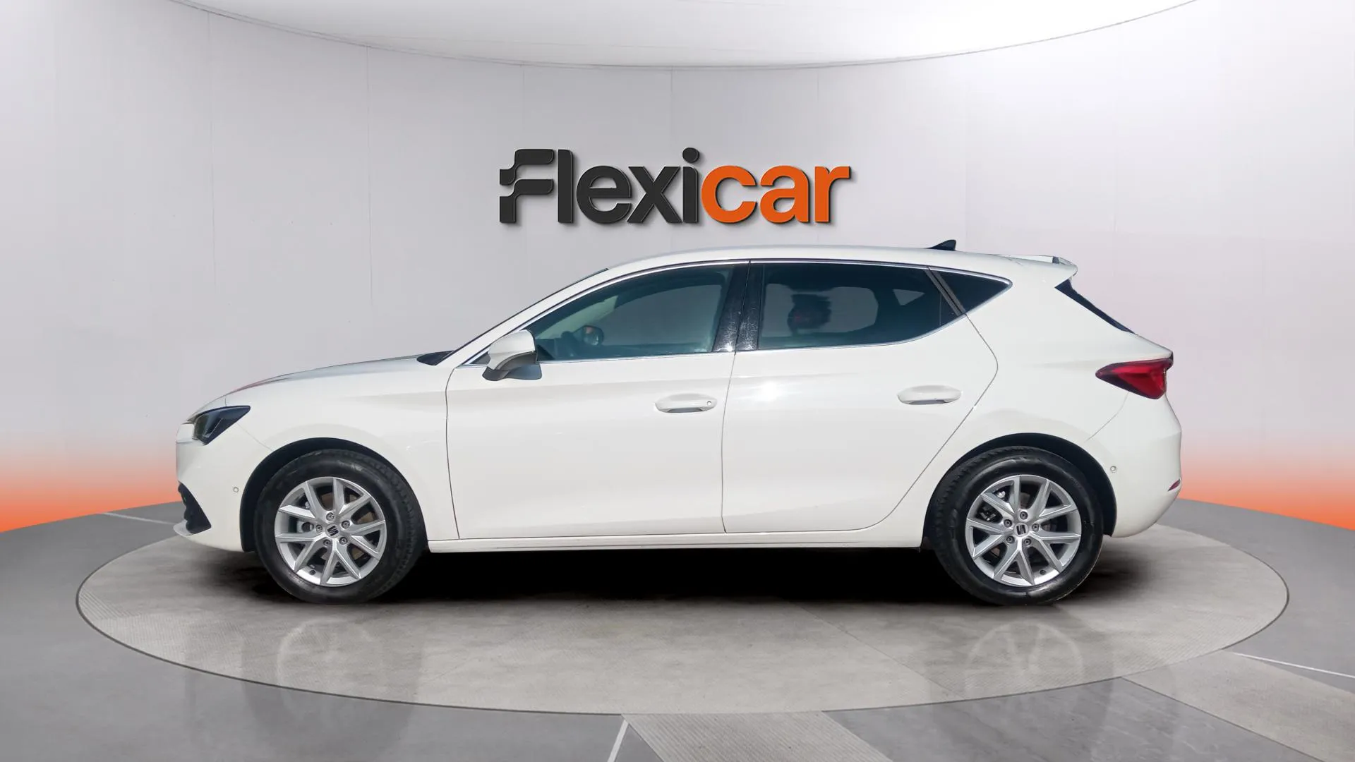 SEAT León SP 1.5 eTSI DSG Style 25 Aniv - foto 6