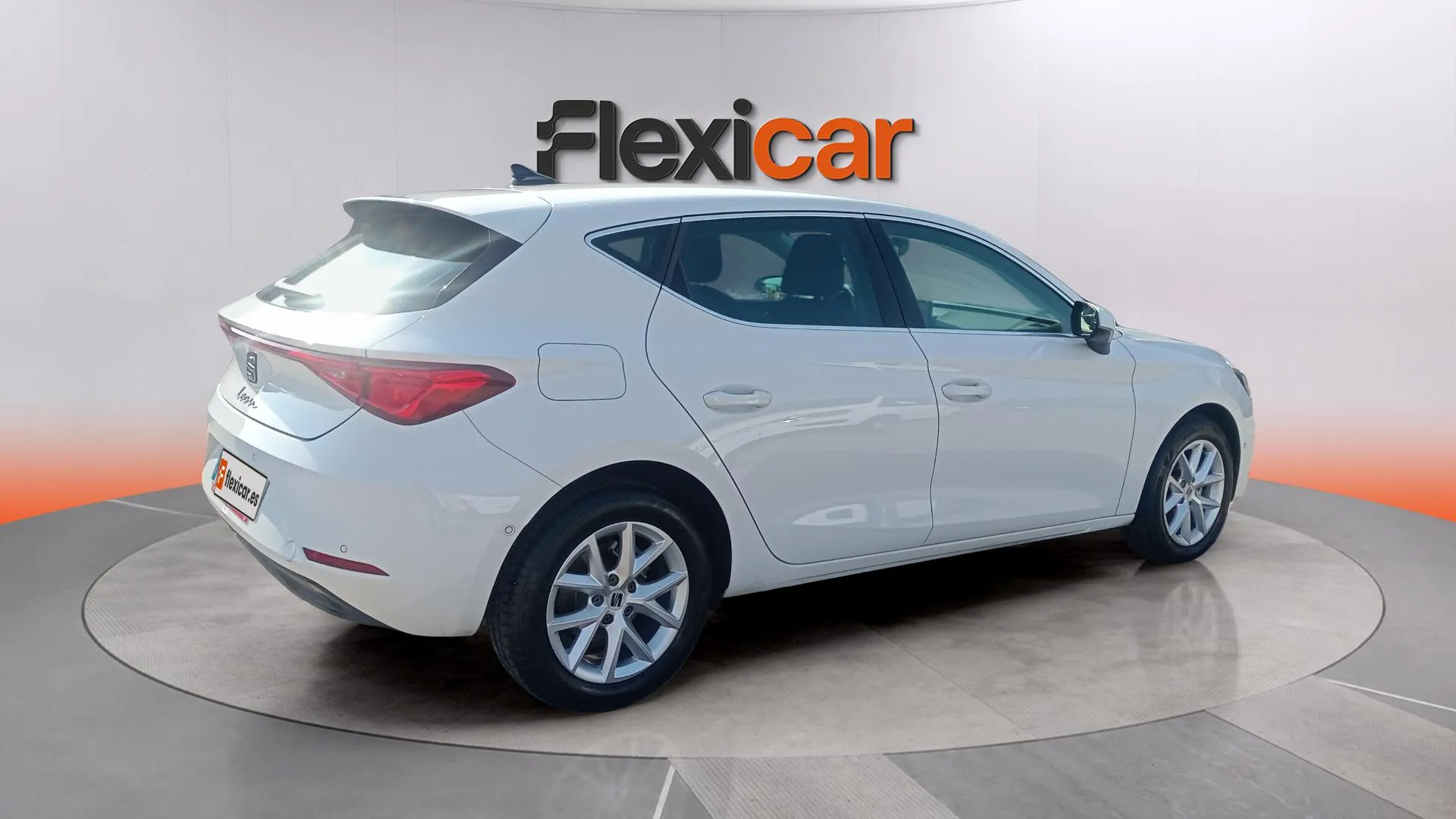 SEAT León SP 1.5 eTSI DSG Style 25 Aniv - foto 11