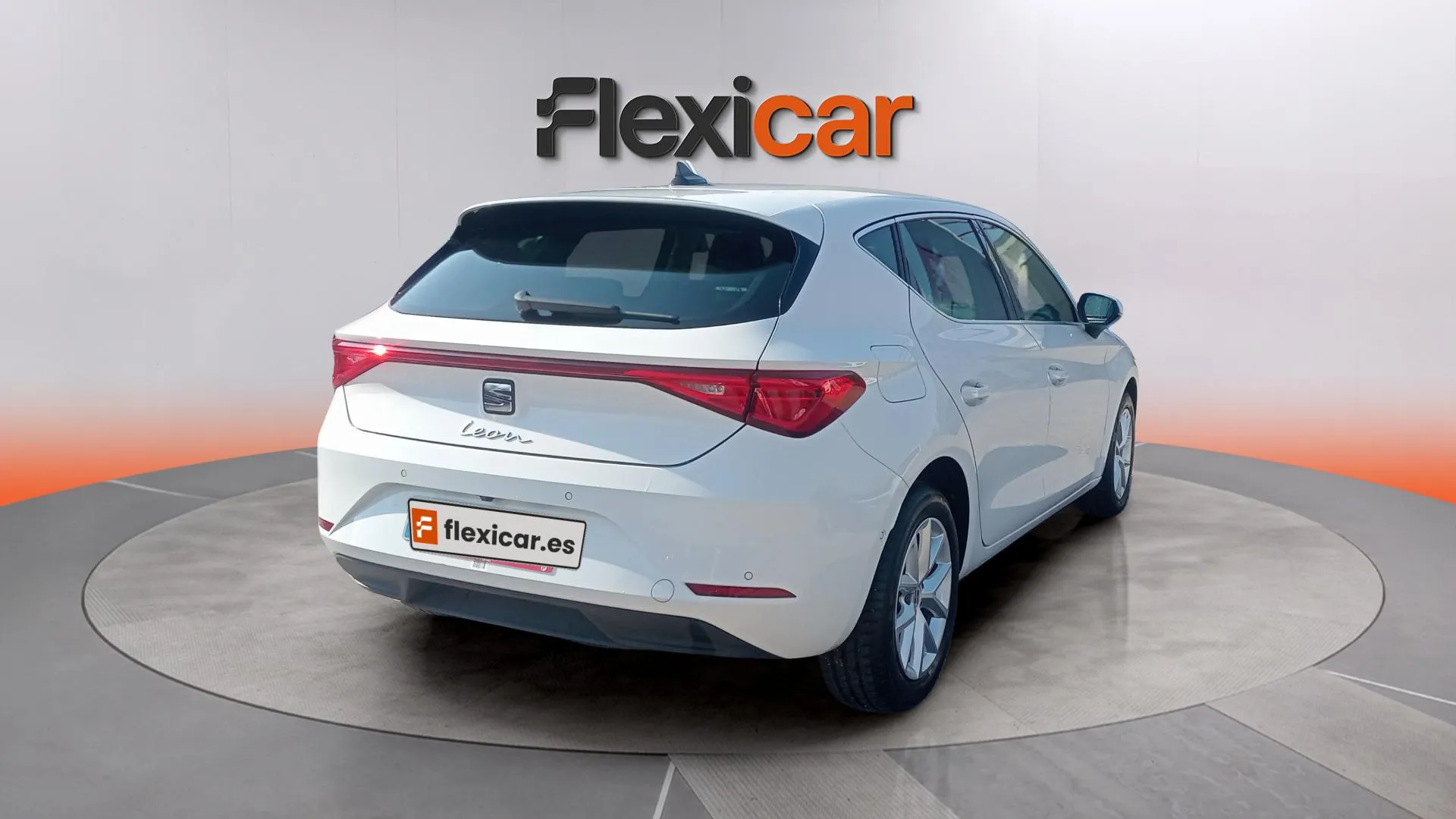 SEAT León SP 1.5 eTSI DSG Style 25 Aniv - foto 10