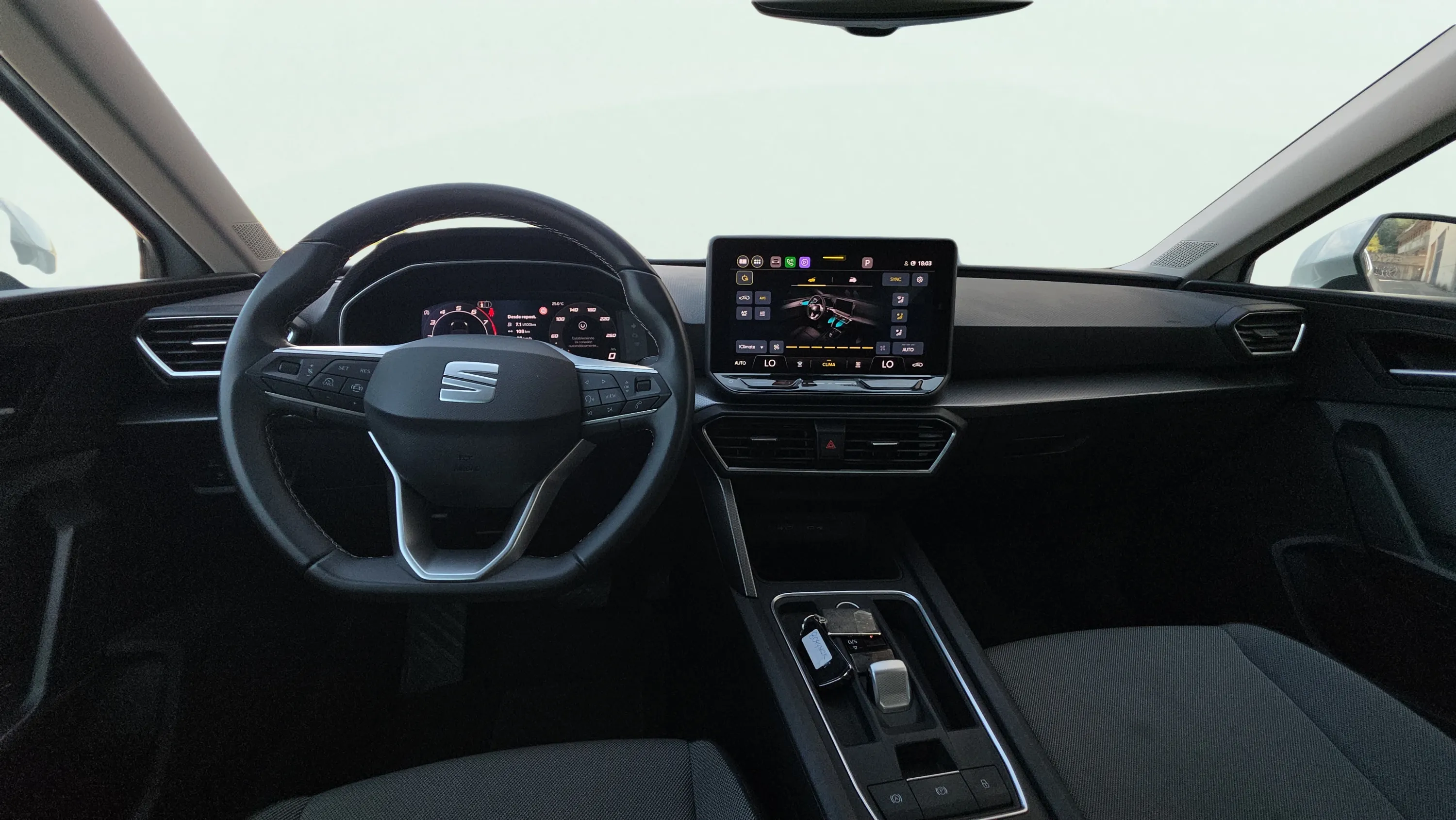 SEAT León SP 1.5 eTSI DSG Style 25 Aniv - foto 10