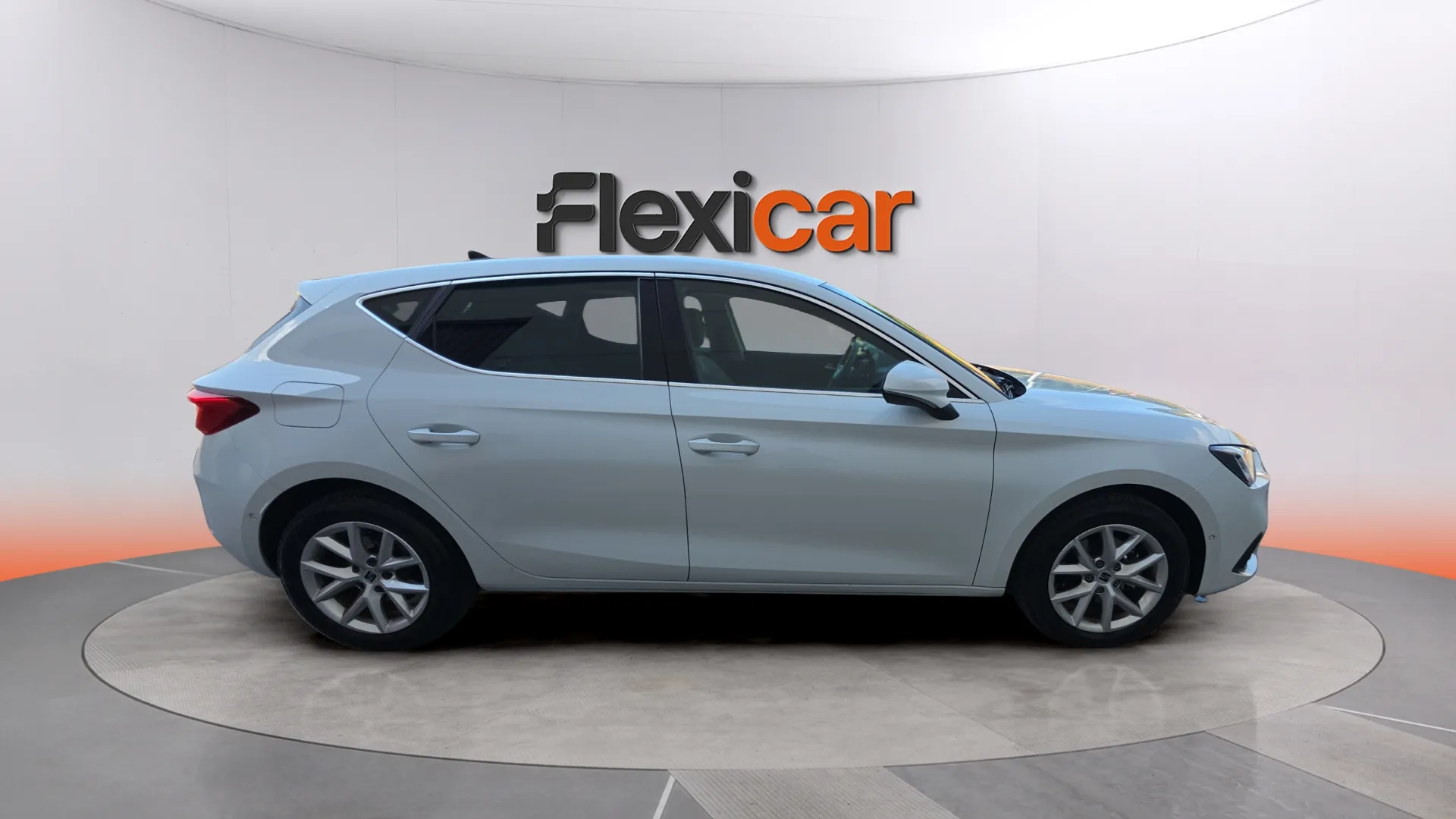 SEAT León SP 1.5 eTSI DSG Style 25 Aniv - foto 4