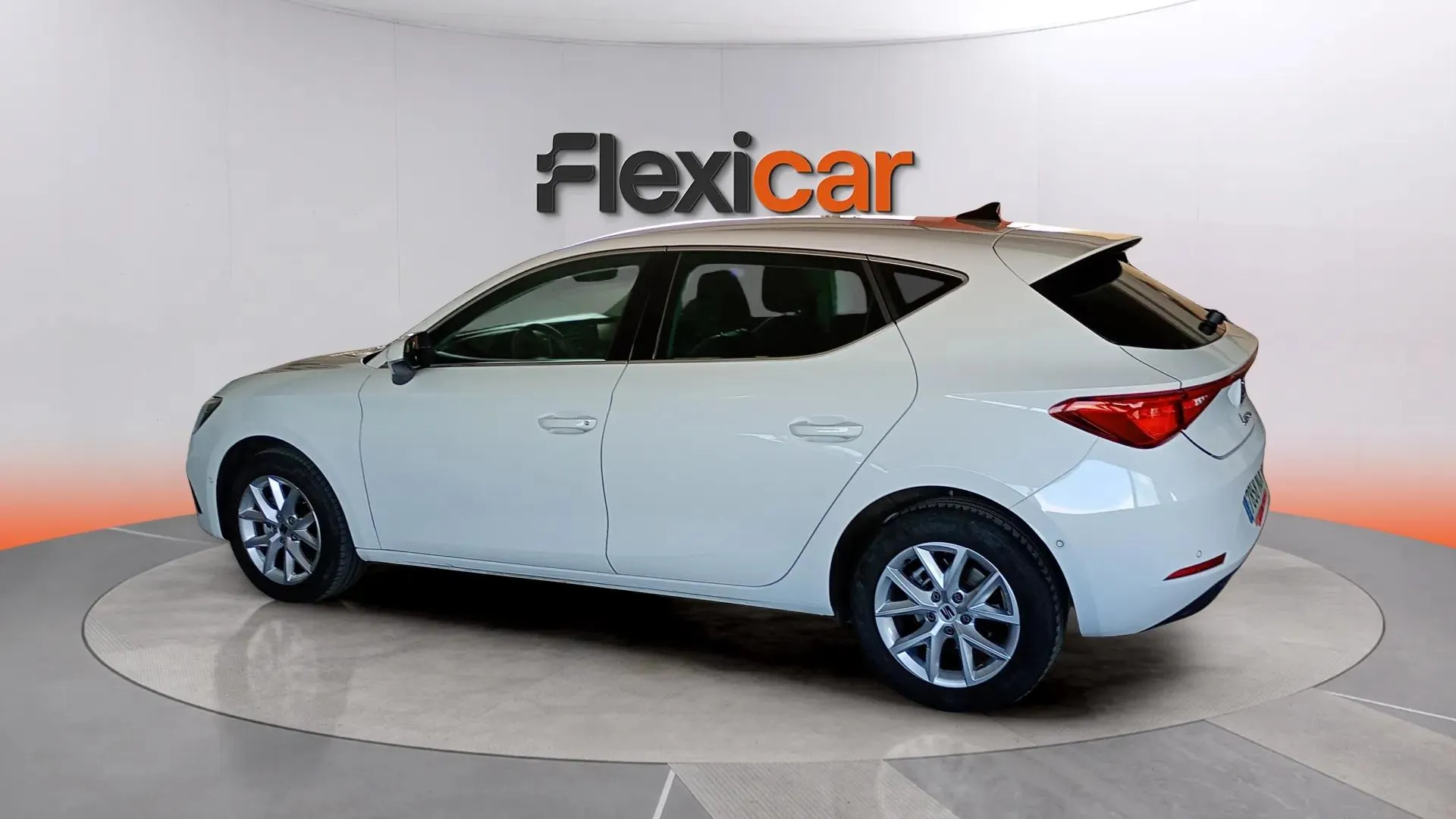 SEAT León SP 1.5 eTSI DSG Style 25 Aniv - foto 4