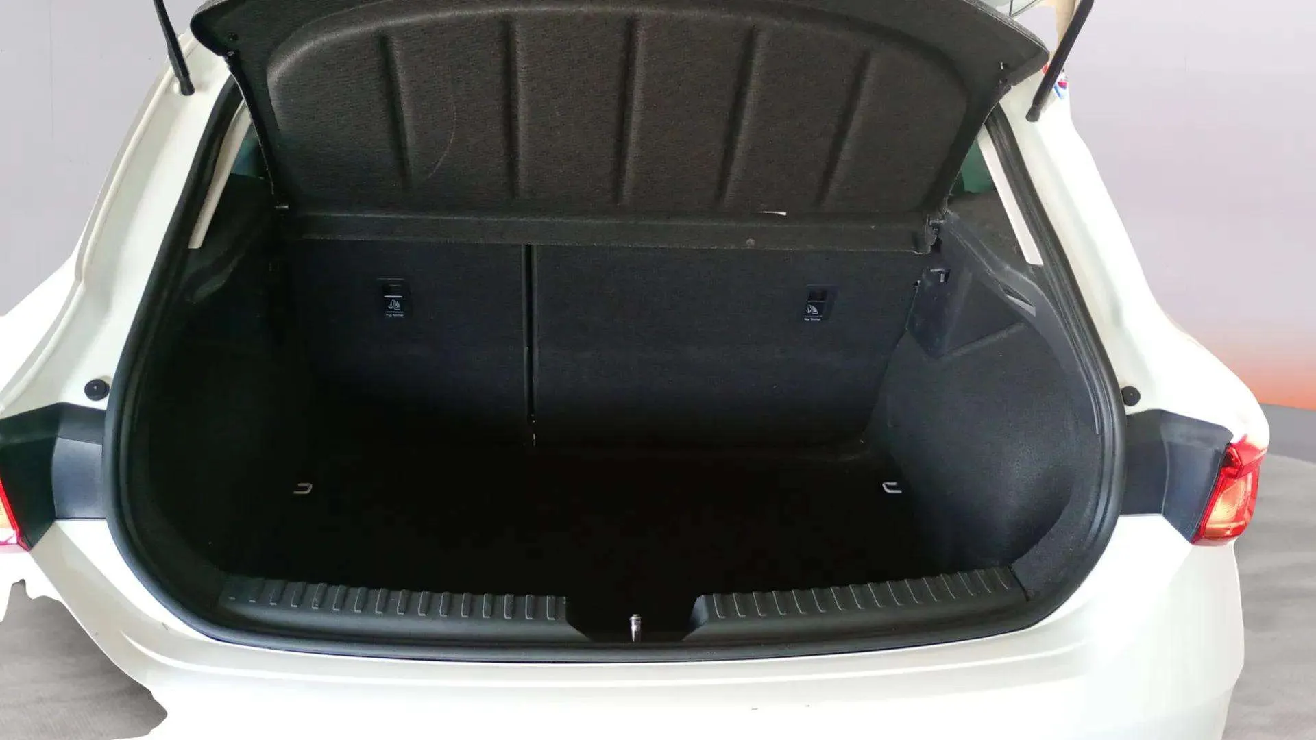 SEAT León SP 1.5 eTSI DSG Style 25 Aniv - foto 15