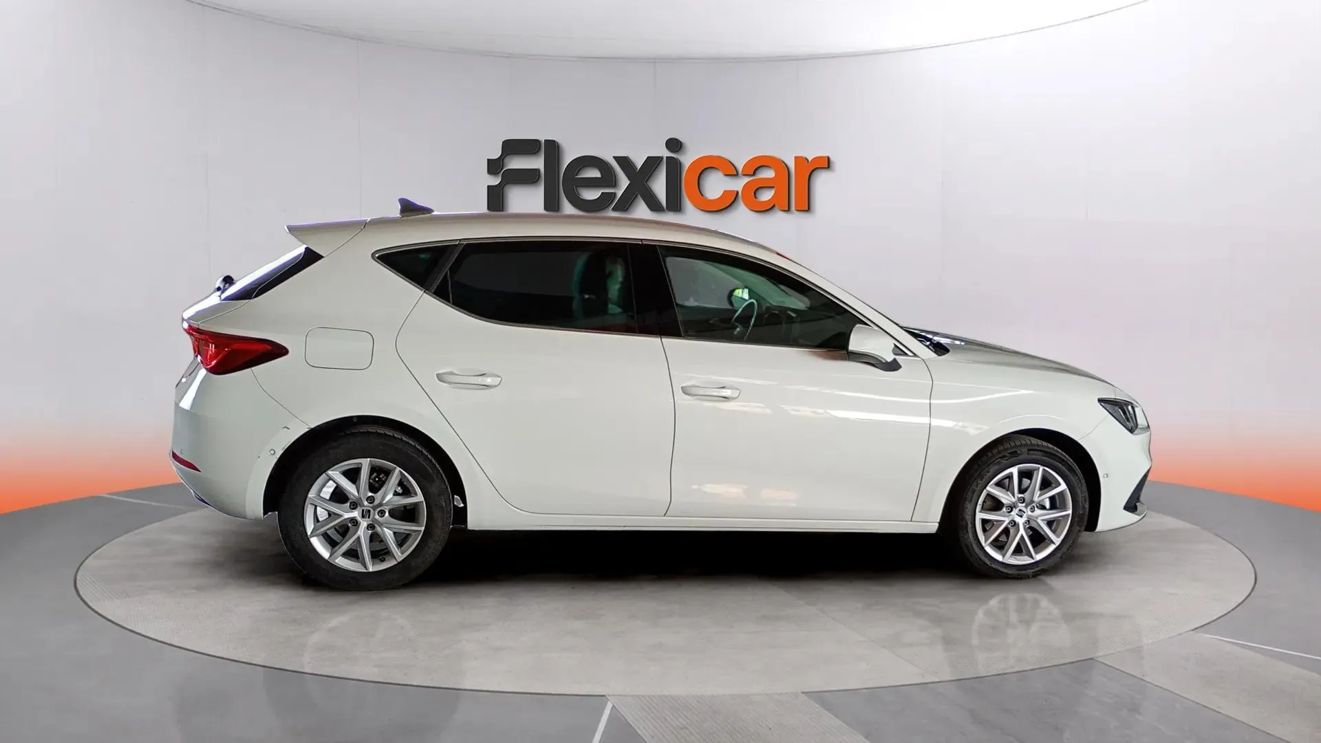 SEAT León SP 1.5 eTSI DSG Style 25 Aniv - foto 7
