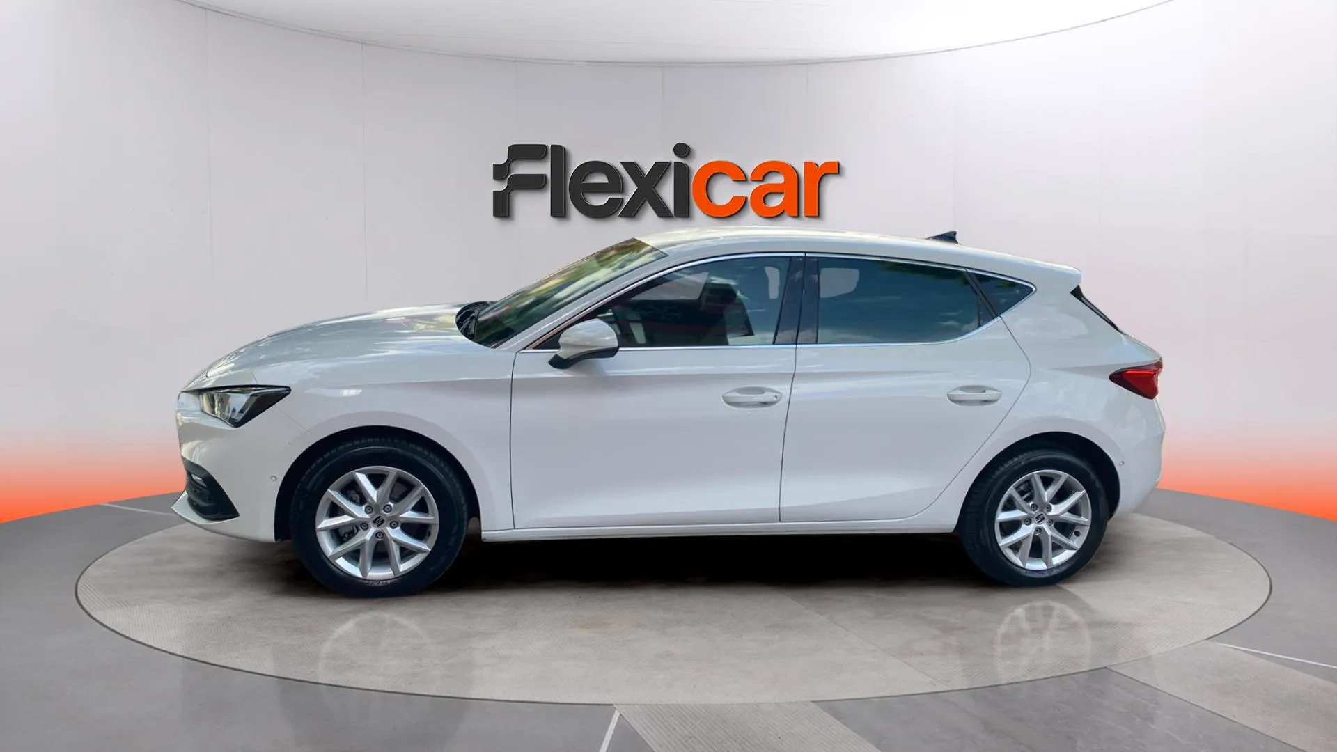 SEAT León 1.5 eTSI DSG-7 Style XL - foto 7