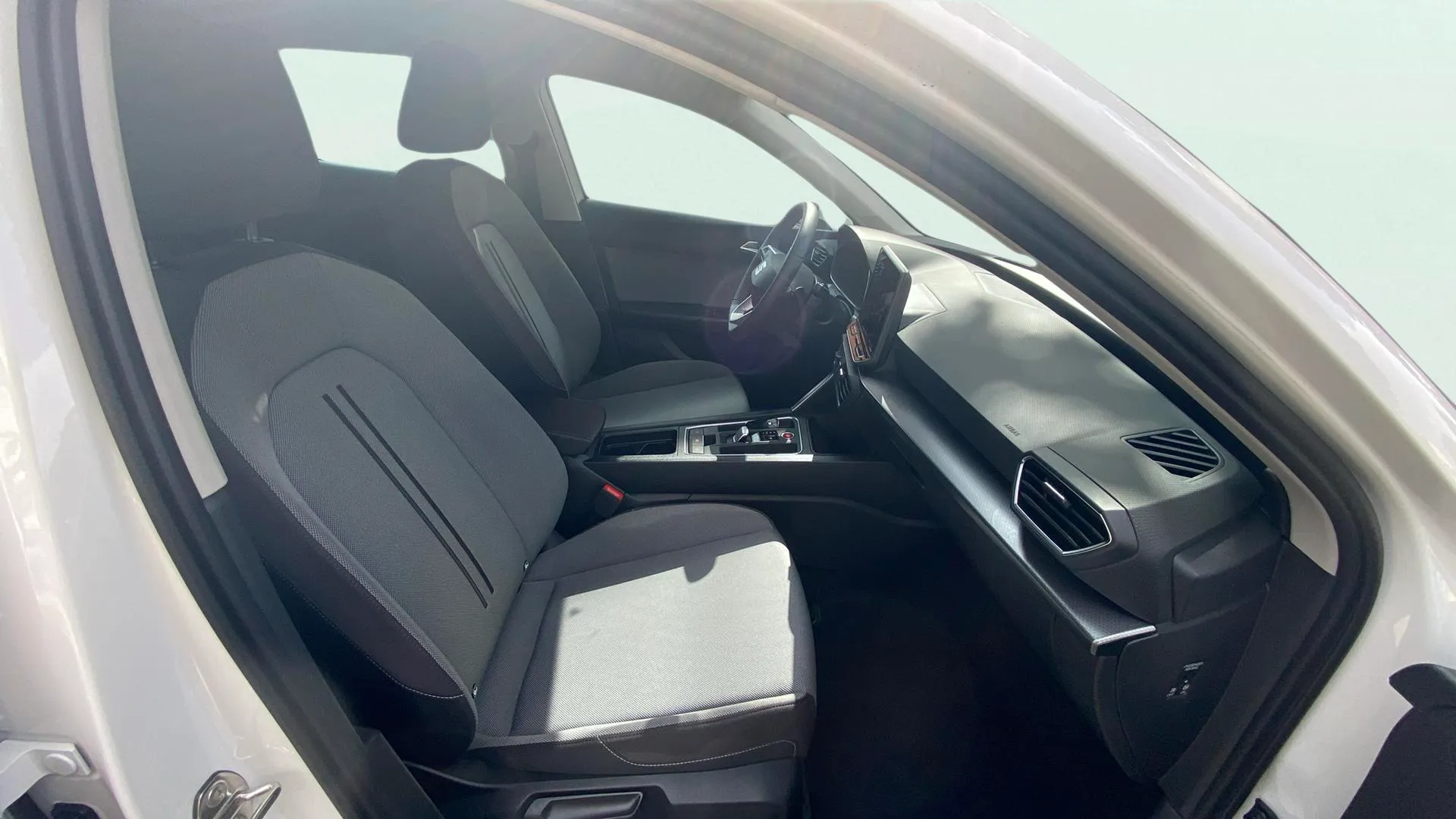 SEAT León 1.5 eTSI DSG-7 Style XL - foto 13