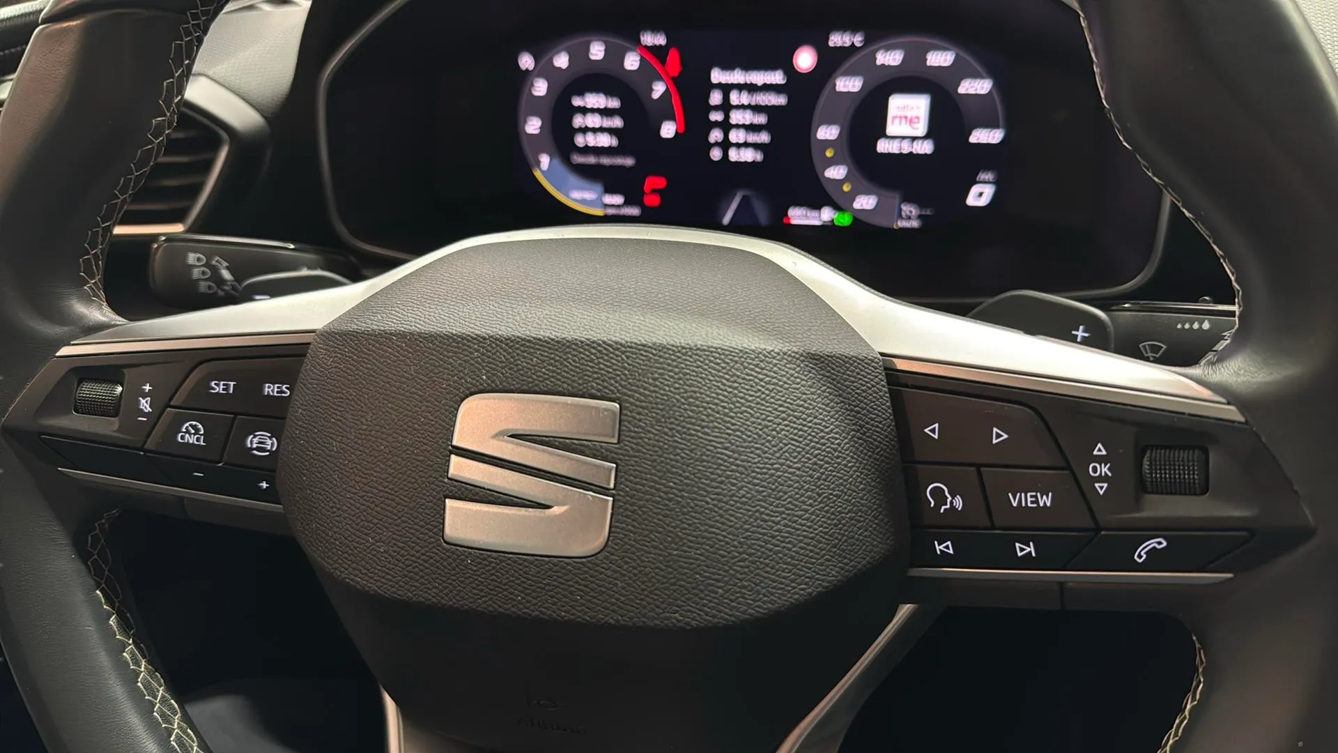 SEAT León SP 1.5 eTSI DSG Style 25 Aniv - foto 19