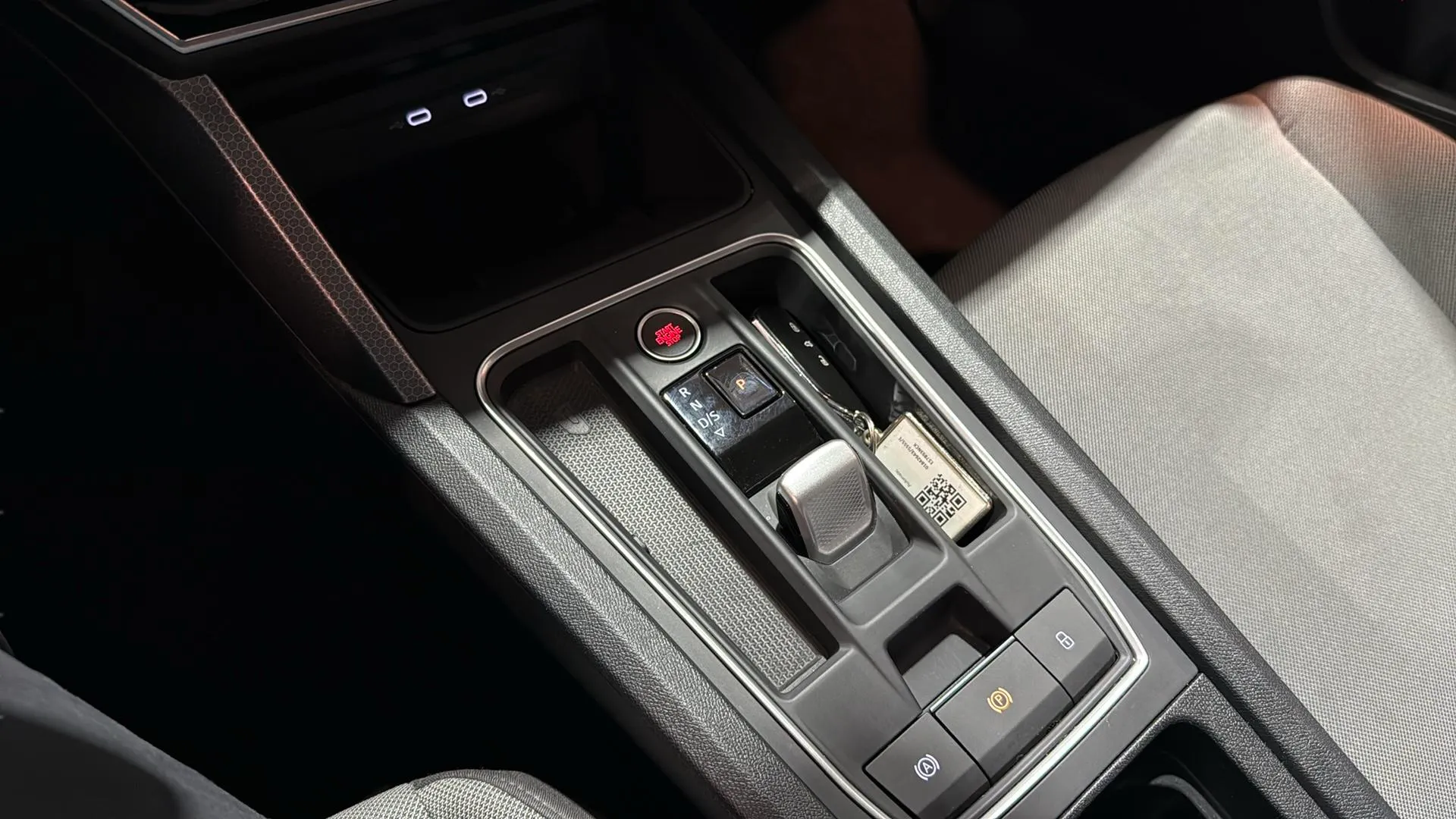 SEAT León SP 1.5 eTSI DSG Style 25 Aniv - foto 18