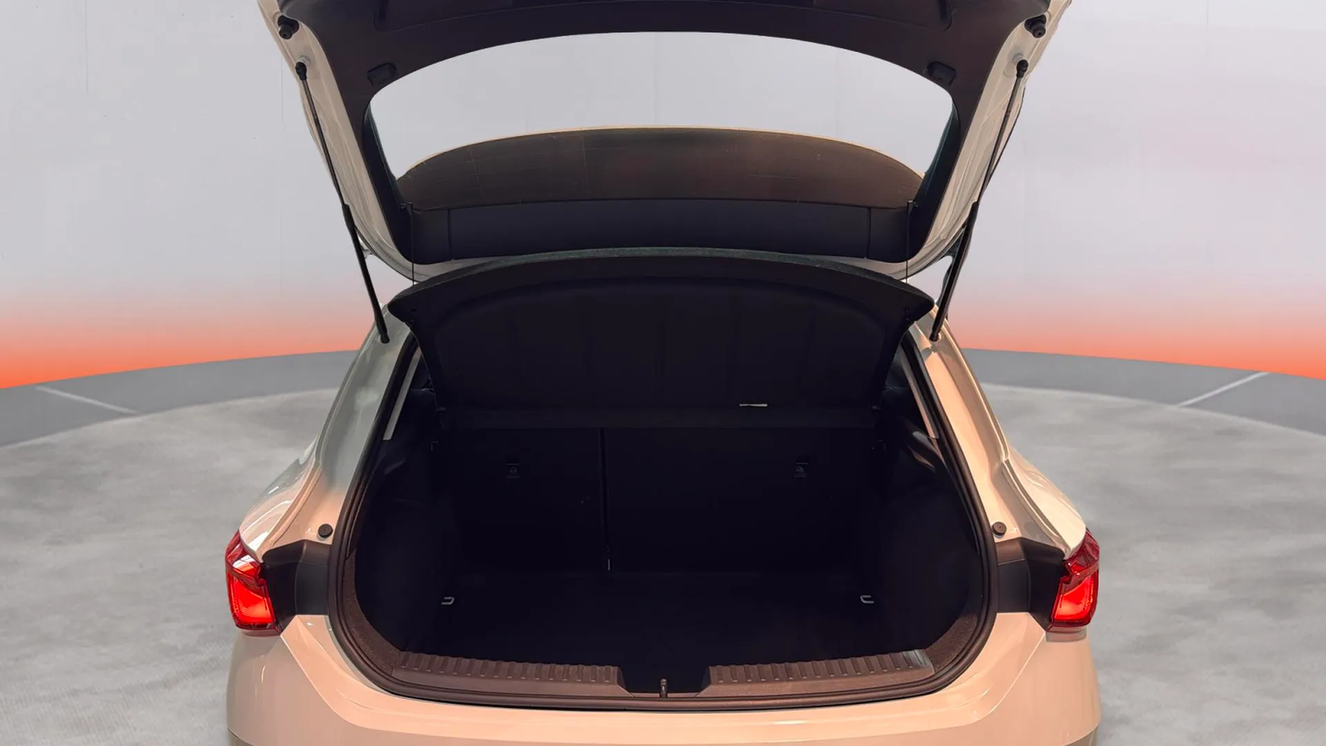 SEAT León SP 1.5 eTSI DSG Style 25 Aniv - foto 23