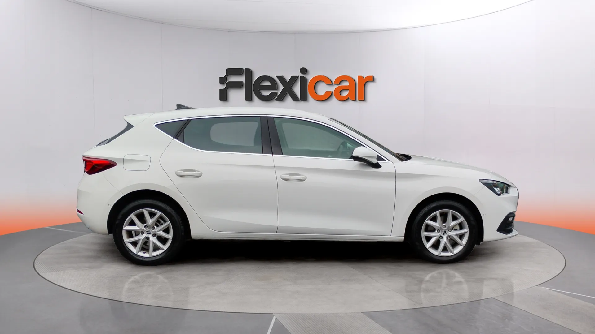 SEAT León 1.5 eTSI DSG Style Spec Ed - foto 2