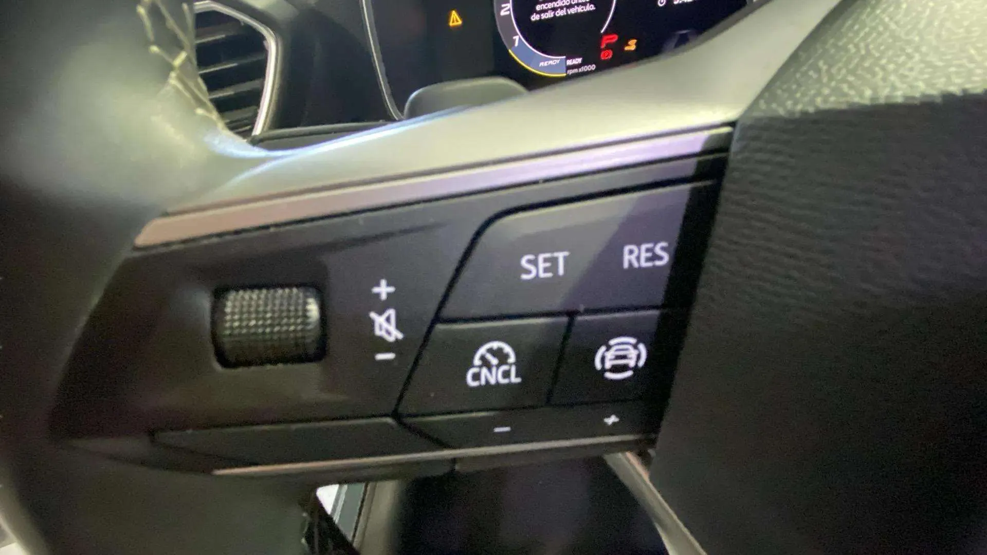 SEAT León 1.5 eTSI DSG Style Spec Ed - foto 16