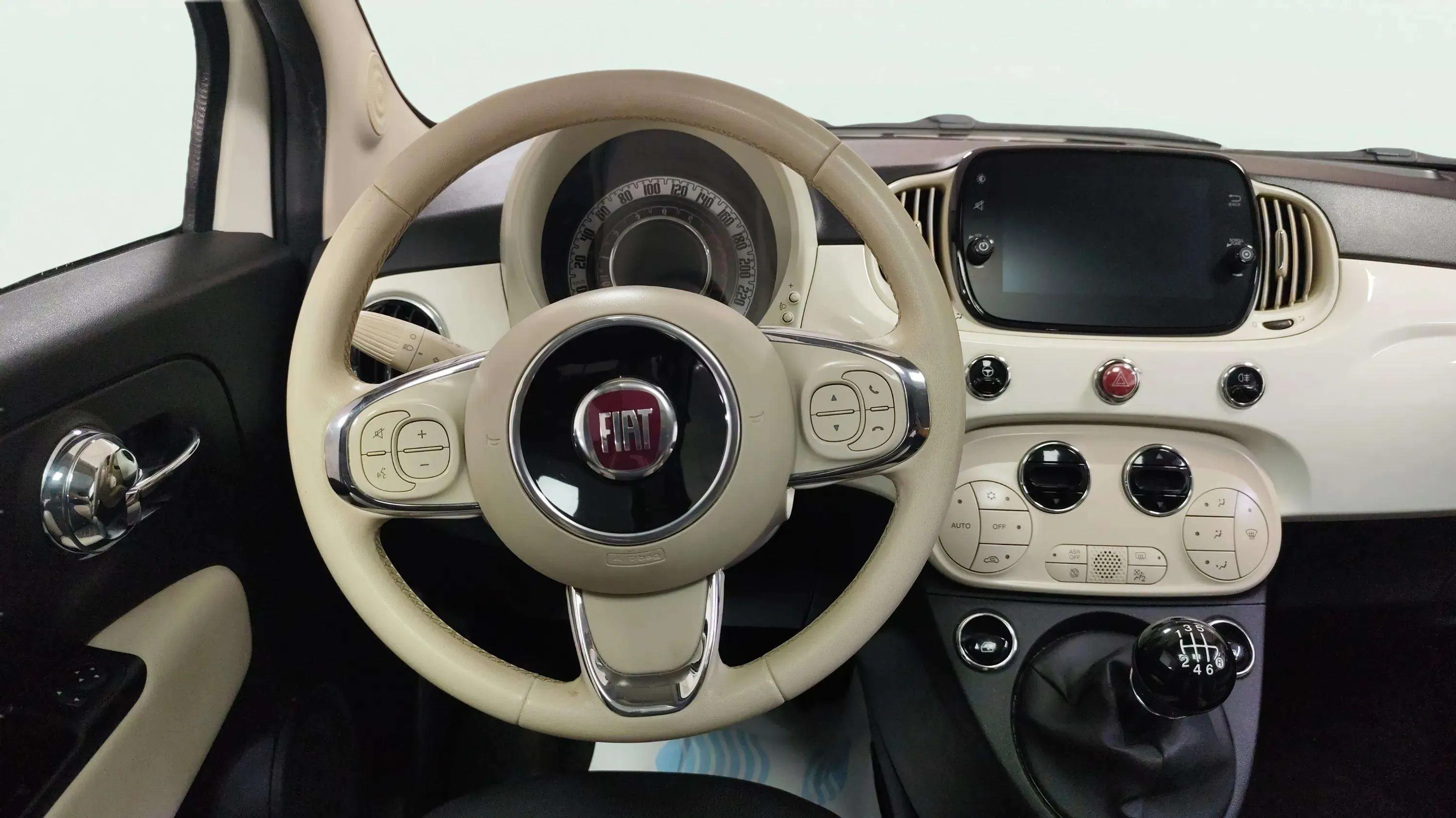Fiat 500 Dolcevita 1.0 Hybrid - foto 12