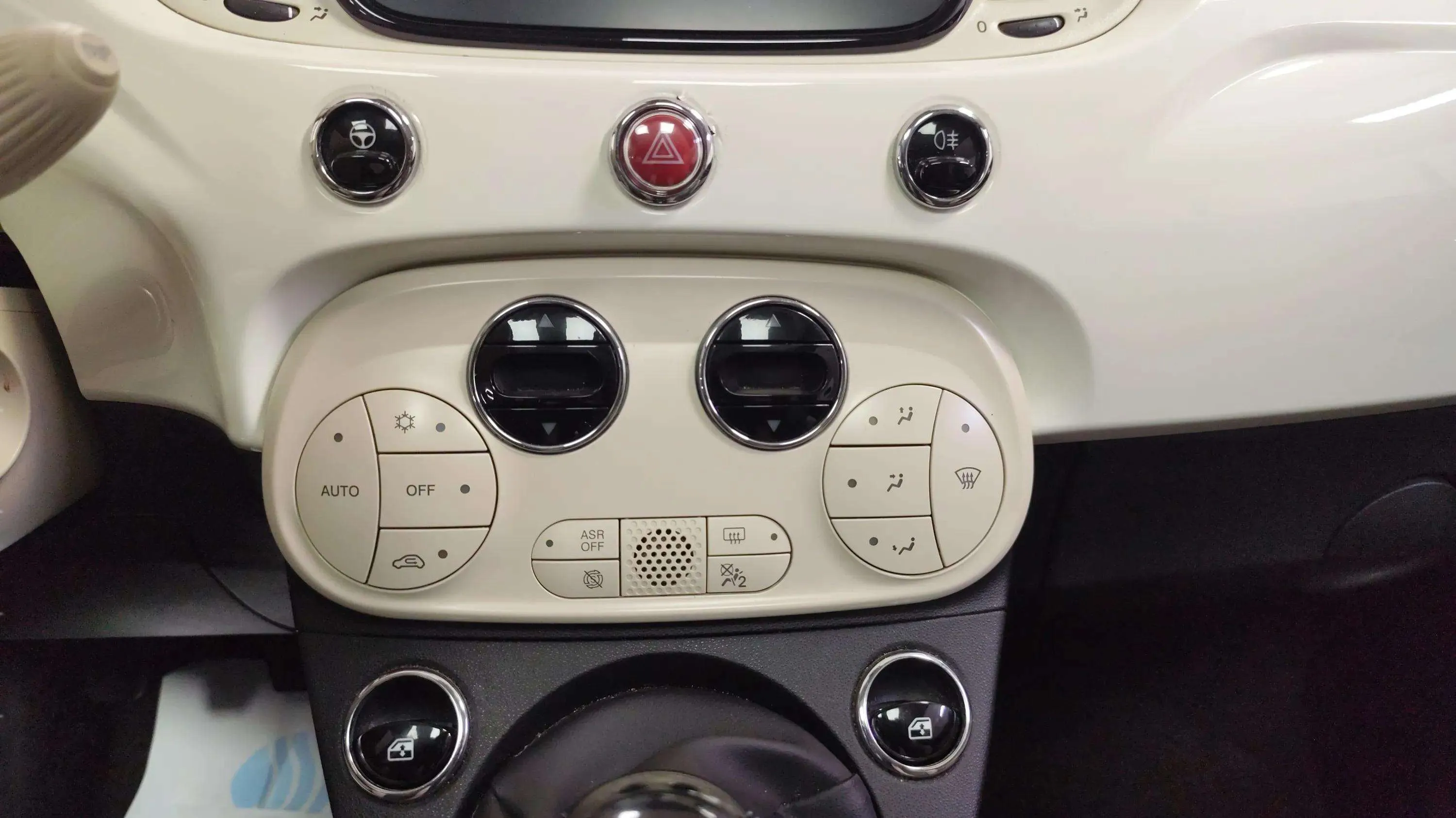 Fiat 500 Dolcevita 1.0 Hybrid - foto 18