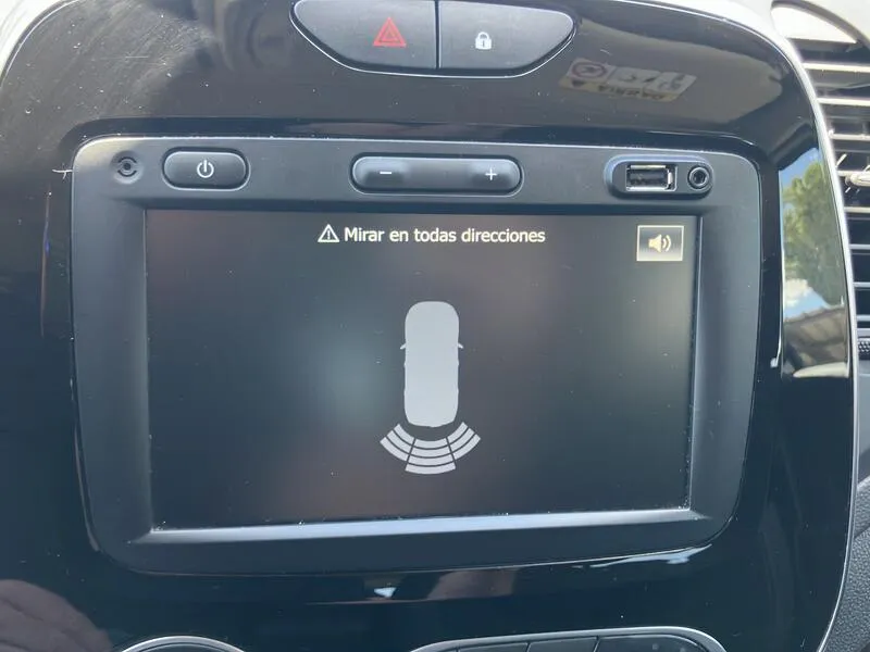 Renault Captur Zen TCe - foto 47