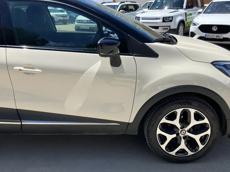 Renault Captur Zen TCe - foto 25
