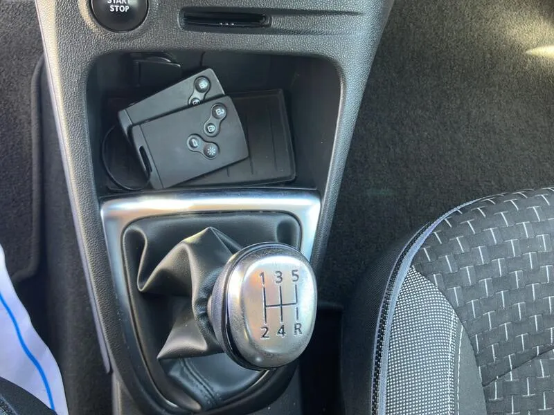 Renault Captur Zen TCe - foto 16
