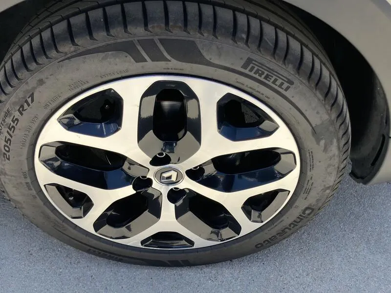 Renault Captur Zen TCe - foto 26