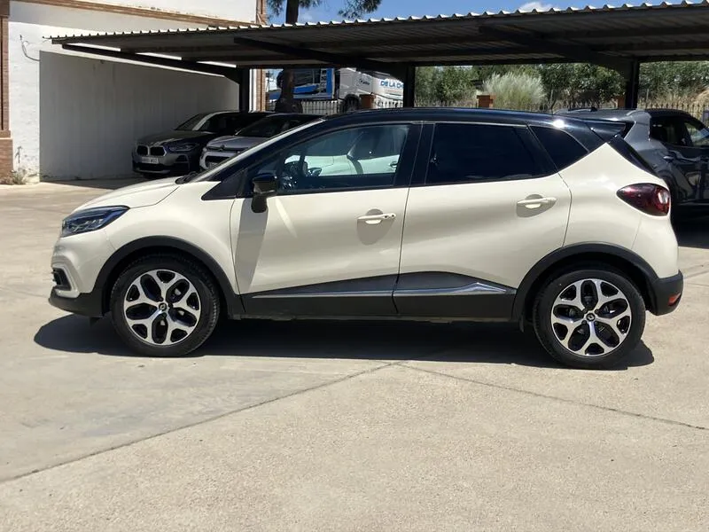 Renault Captur Zen TCe - foto 3